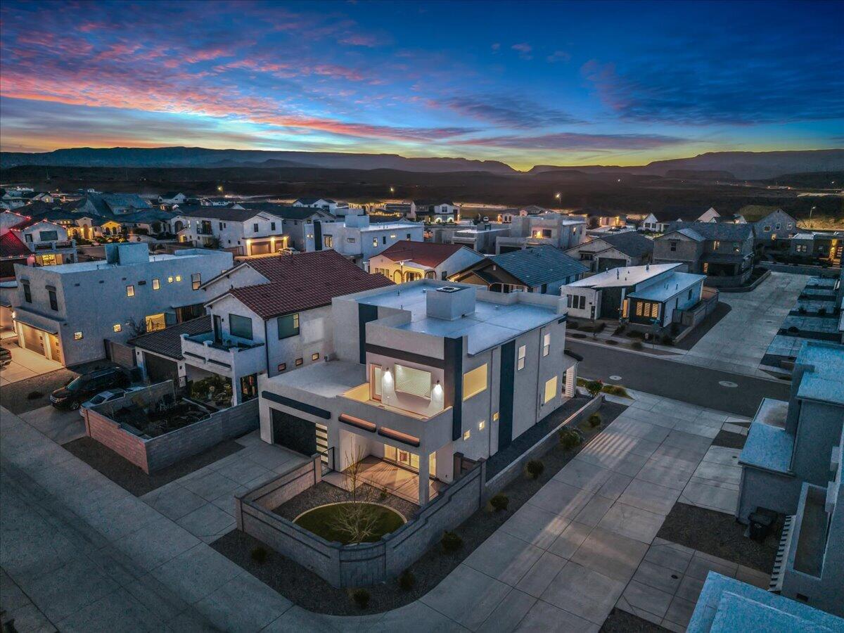 AUBURN HILLS - Residential