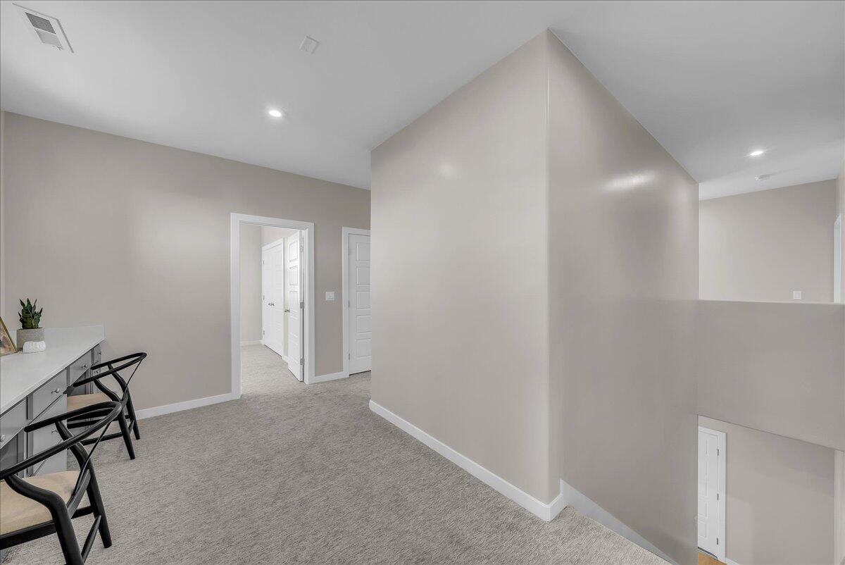 AUBURN HILLS - Residential