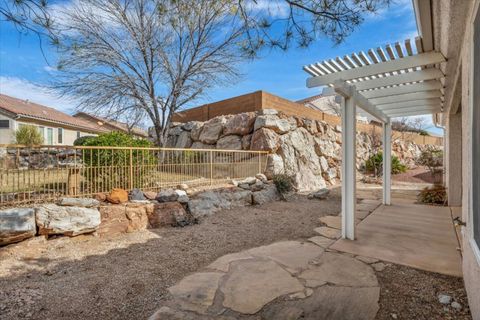 Tiny photo for 4351 S KNOB OAK DR, Saint George, UT 84790 (MLS # 26-269104)