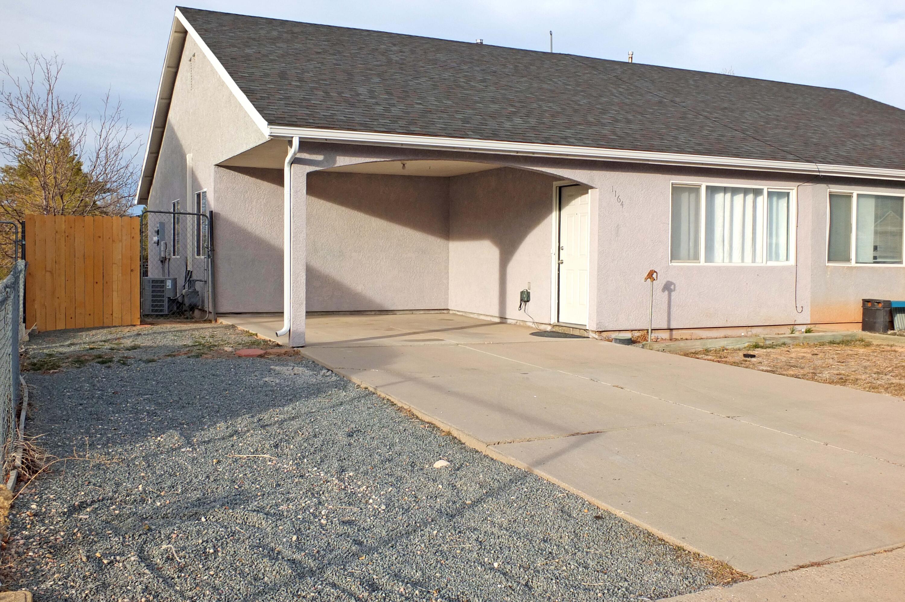 Completely refreshed and move-in ready! This 1999 twin home in a prime Cedar City location is just minutes from SUU. Enjoy 3 bedrooms, 2 full baths, brand-new carpet and paint throughout, plus a private fenced yard. Ideal for families, students, or those looking for a stylish and convenient home.