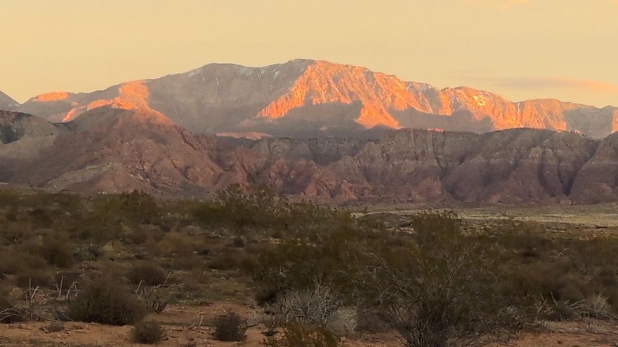 View lot one of a kind. Look out your back window and view Pine Mountain and red cliffs in the four grounds. .3 acres. New development. Quiet neighborhood. North facing lot. Can build to suit. or bring your own builder.