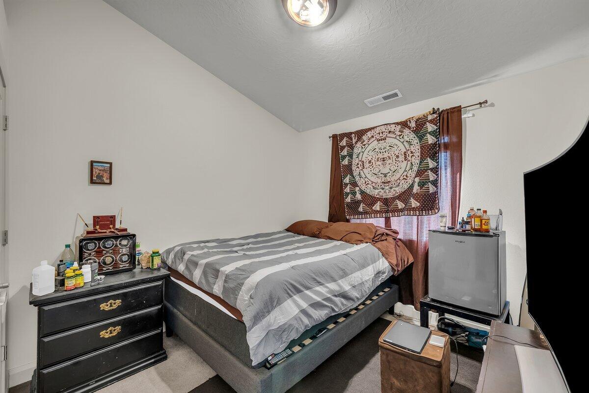 LA VENITA CONDOS - Residential