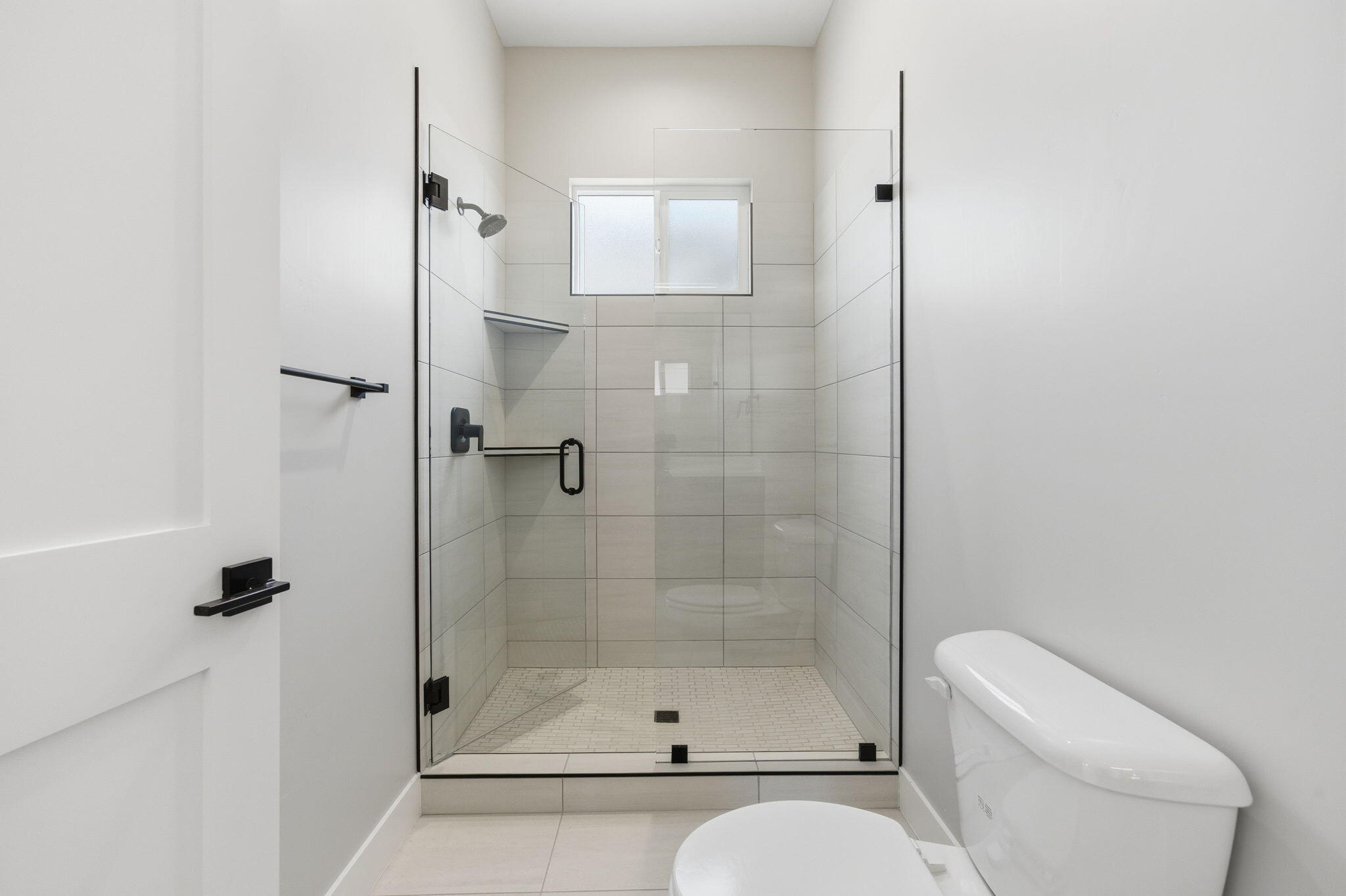 SCENIC POINTE - Residential