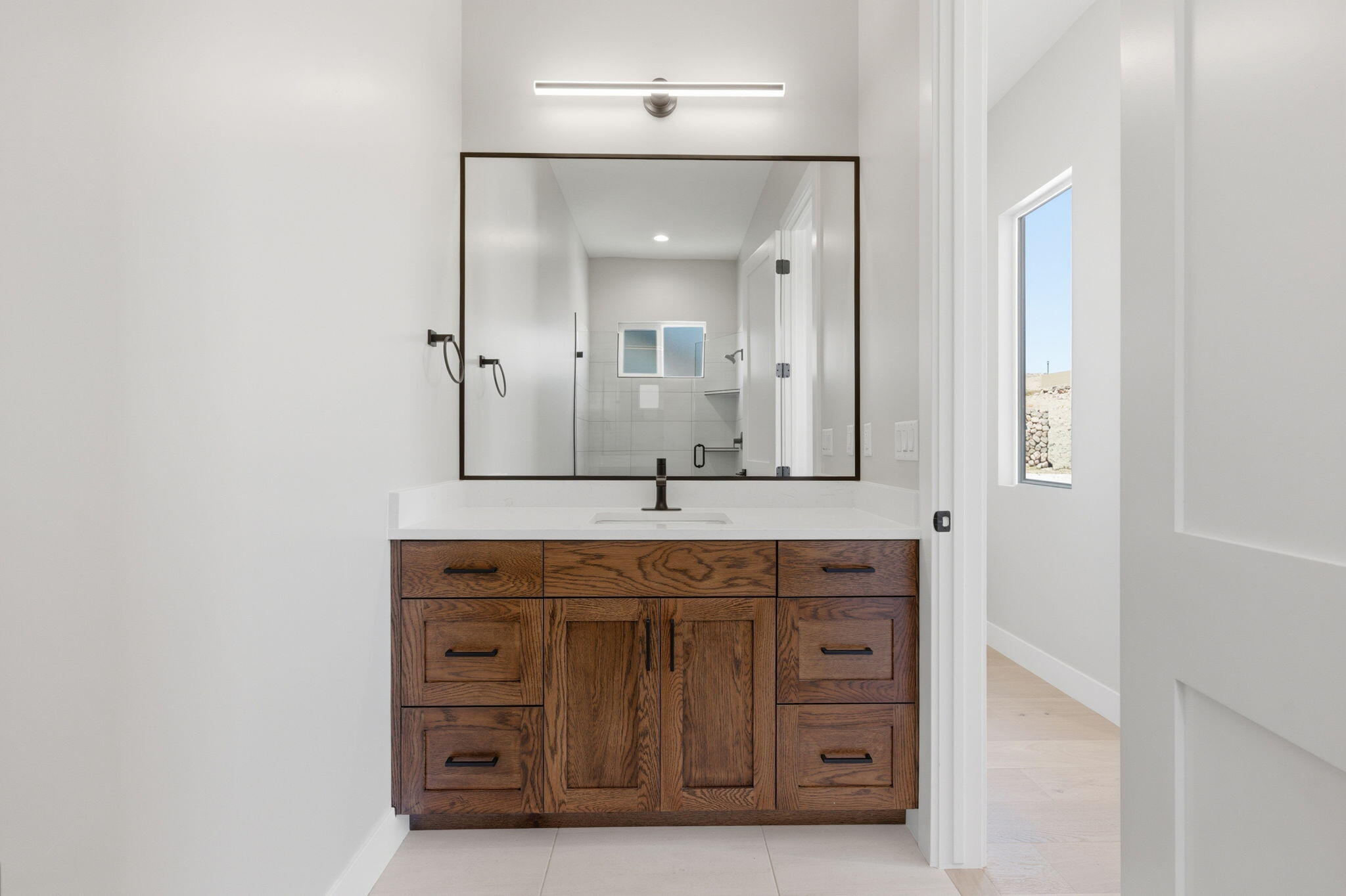 SCENIC POINTE - Residential