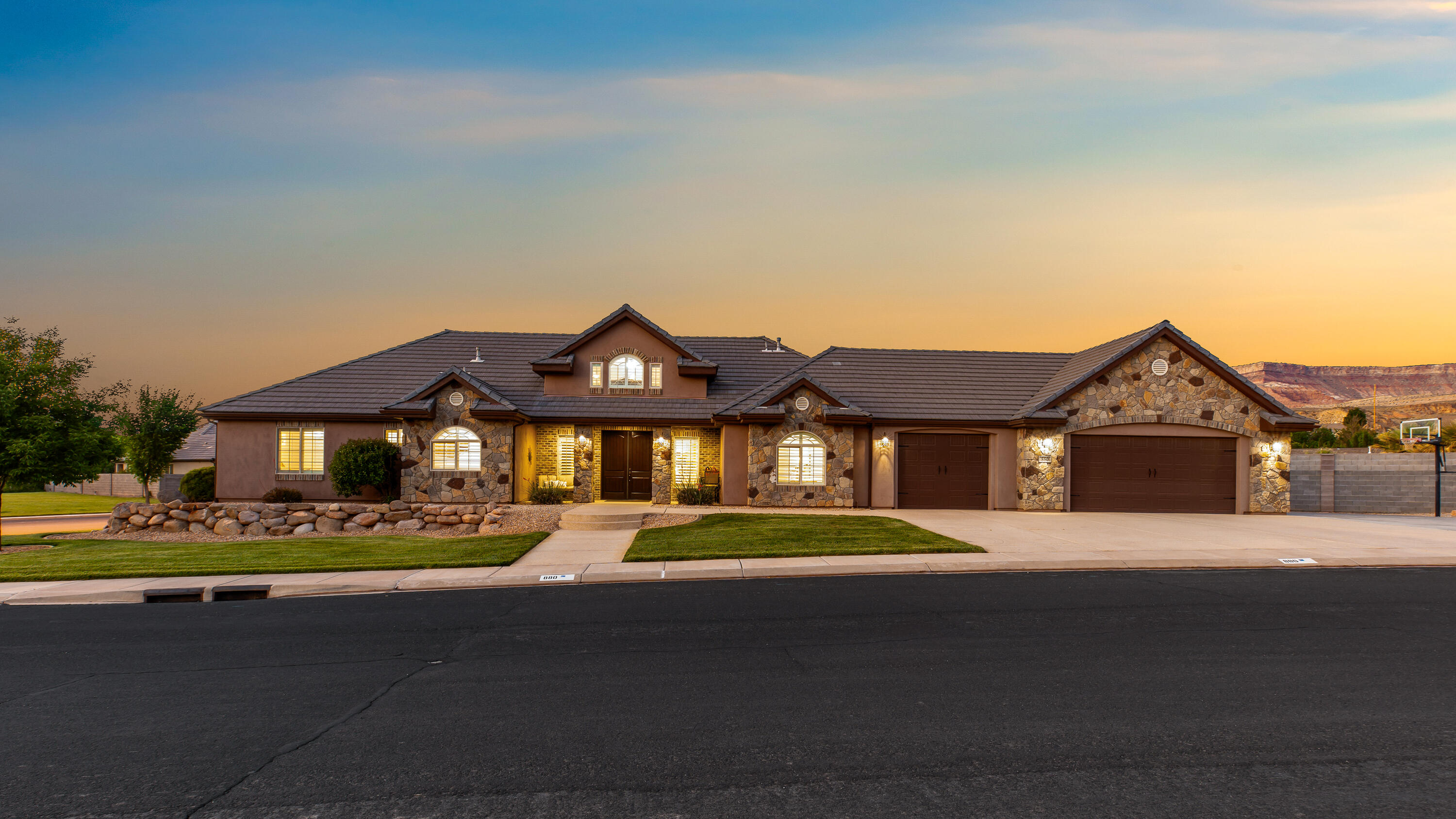 CHATEAUS AT RIVERWOOD ESTATES - Residential