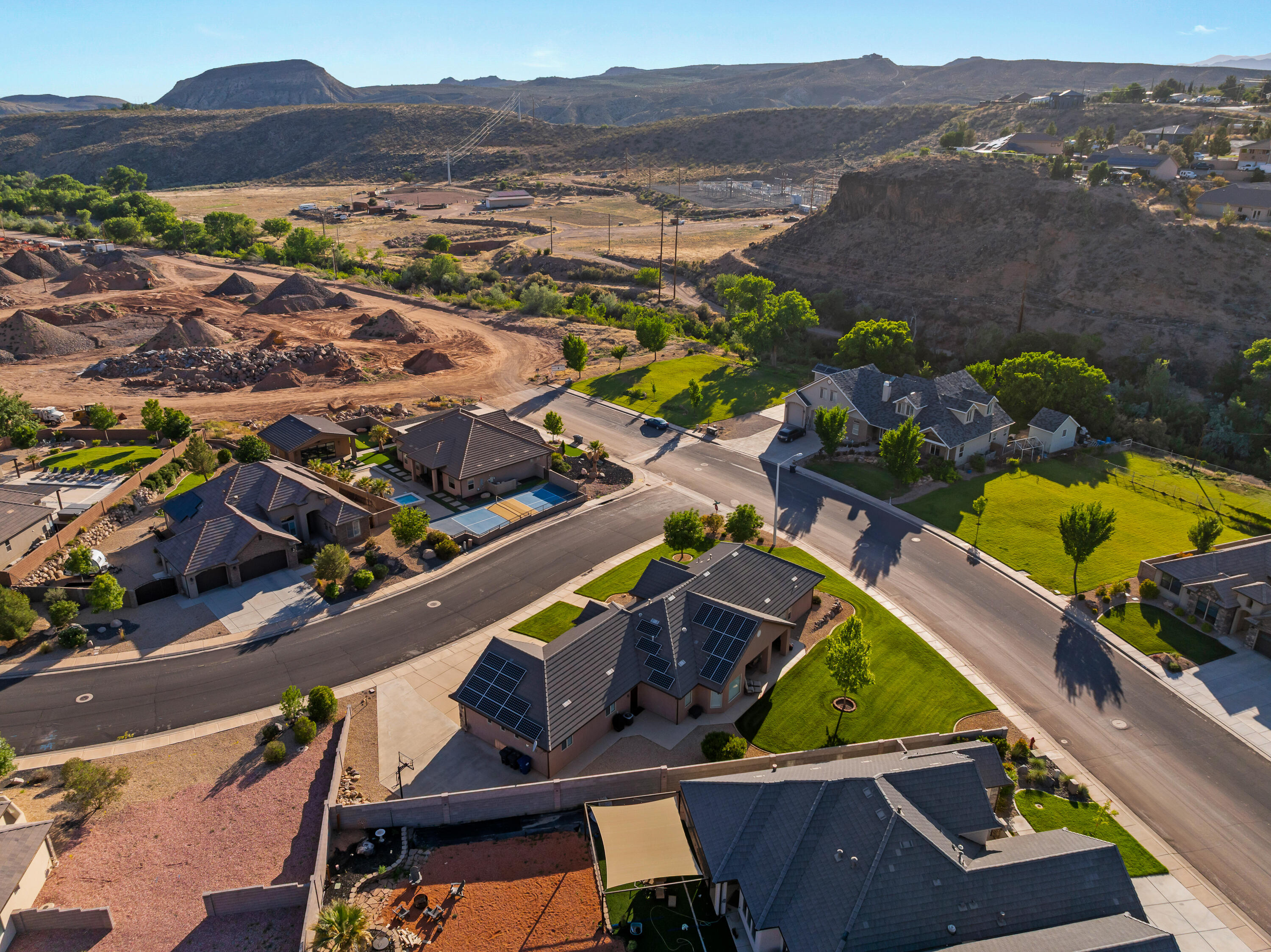 CHATEAUS AT RIVERWOOD ESTATES - Residential