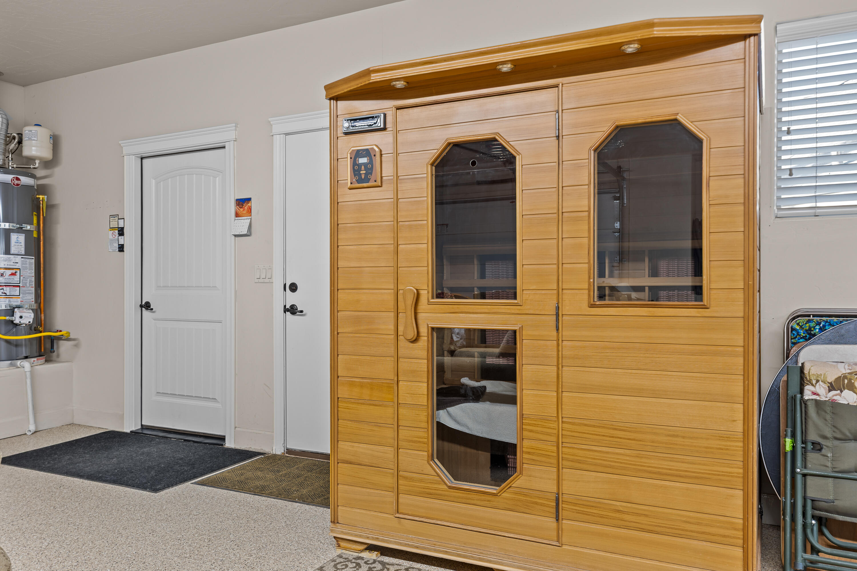 CHATEAUS AT RIVERWOOD ESTATES - Residential