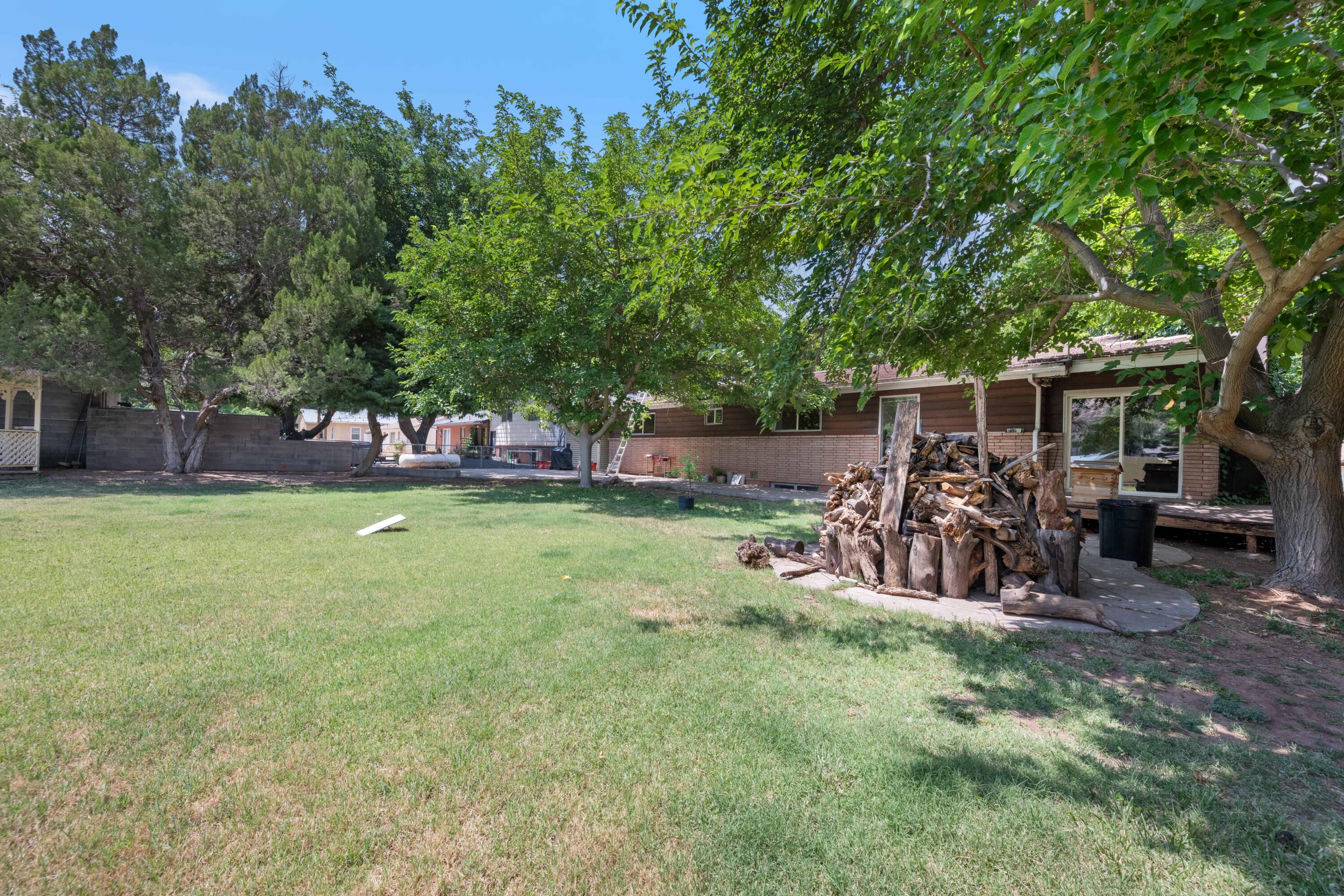 HURRICANE TOWNSITE - Residential