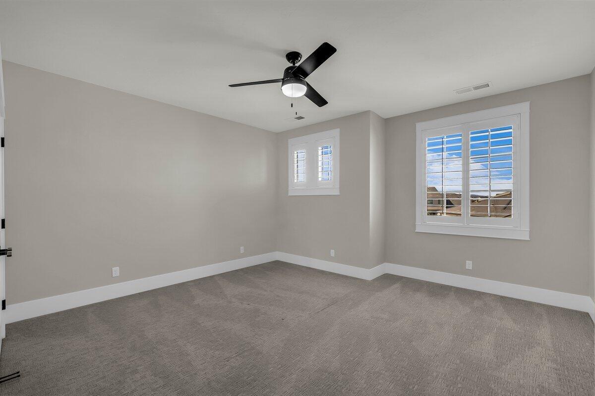 CRIMSON FIELDS - Residential