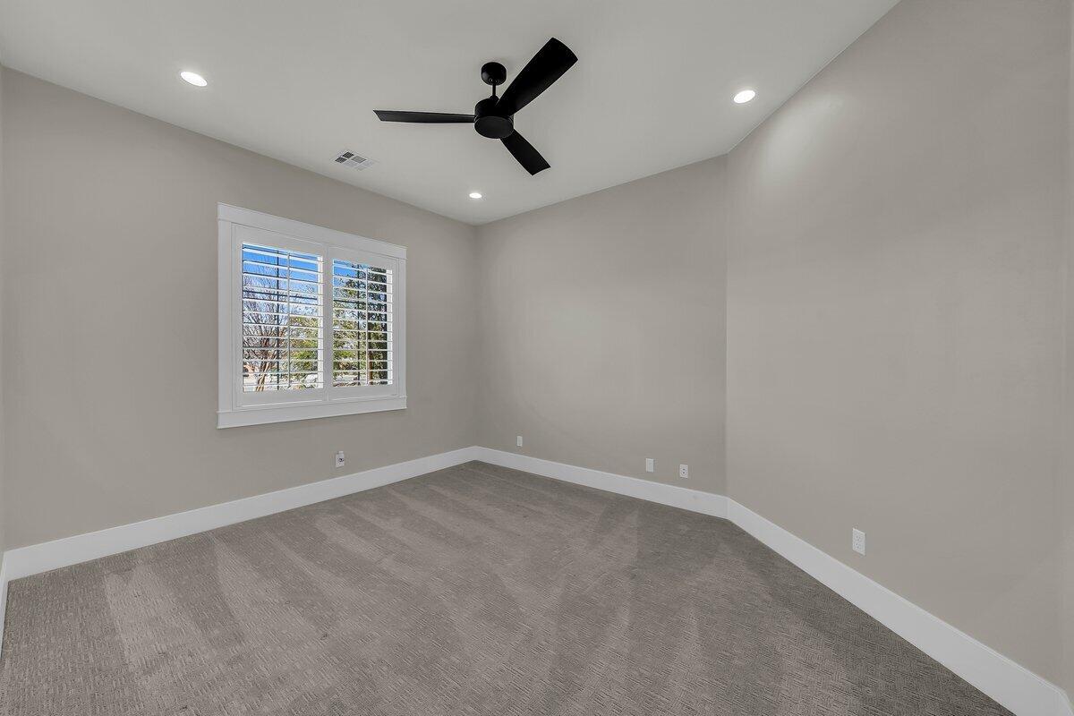 CRIMSON FIELDS - Residential