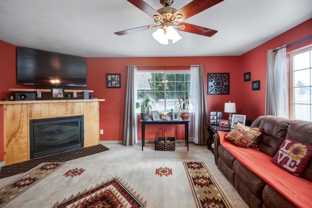 Photo of 916 N 50 E, Beaver, UT 84713 (MLS # 26-276997)
