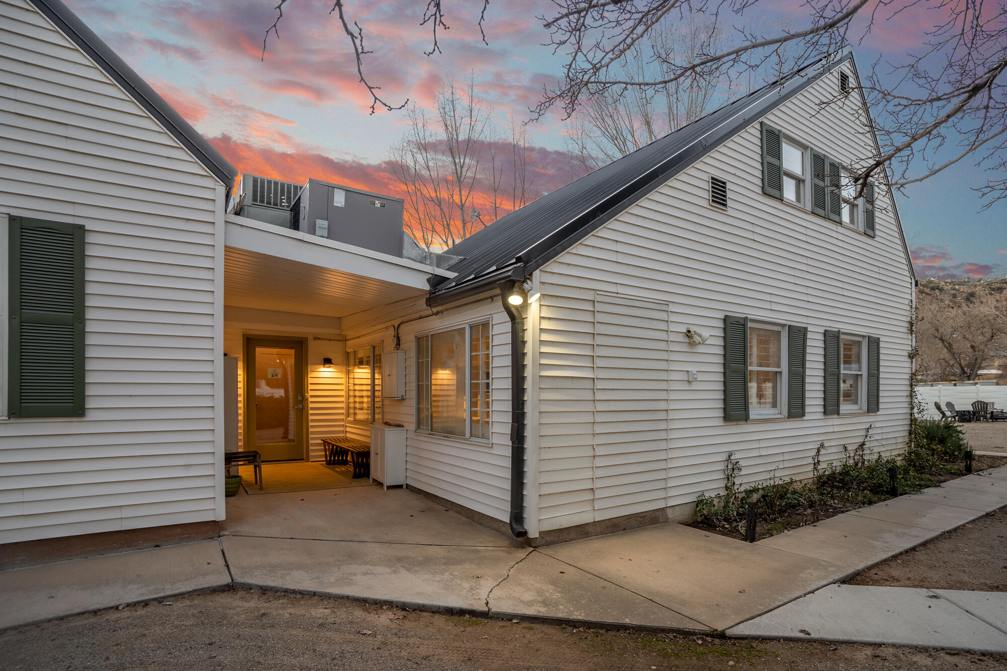 ROCKVILLE TOWNSITE - Residential