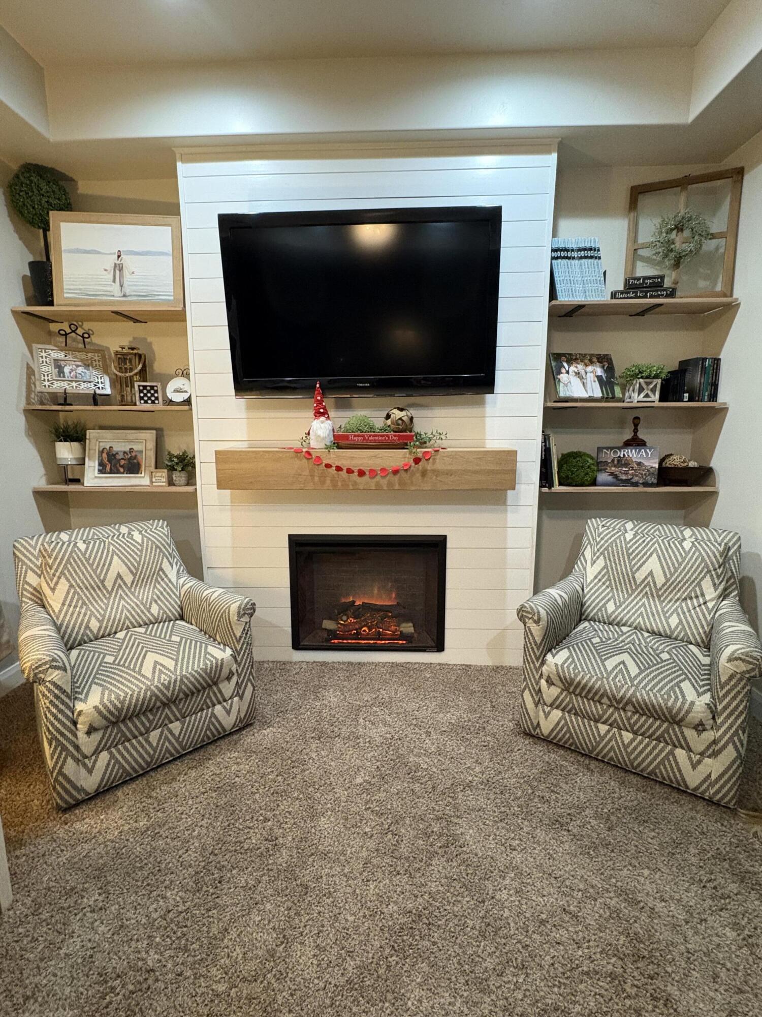 MULBERRY ESTATES - Residential