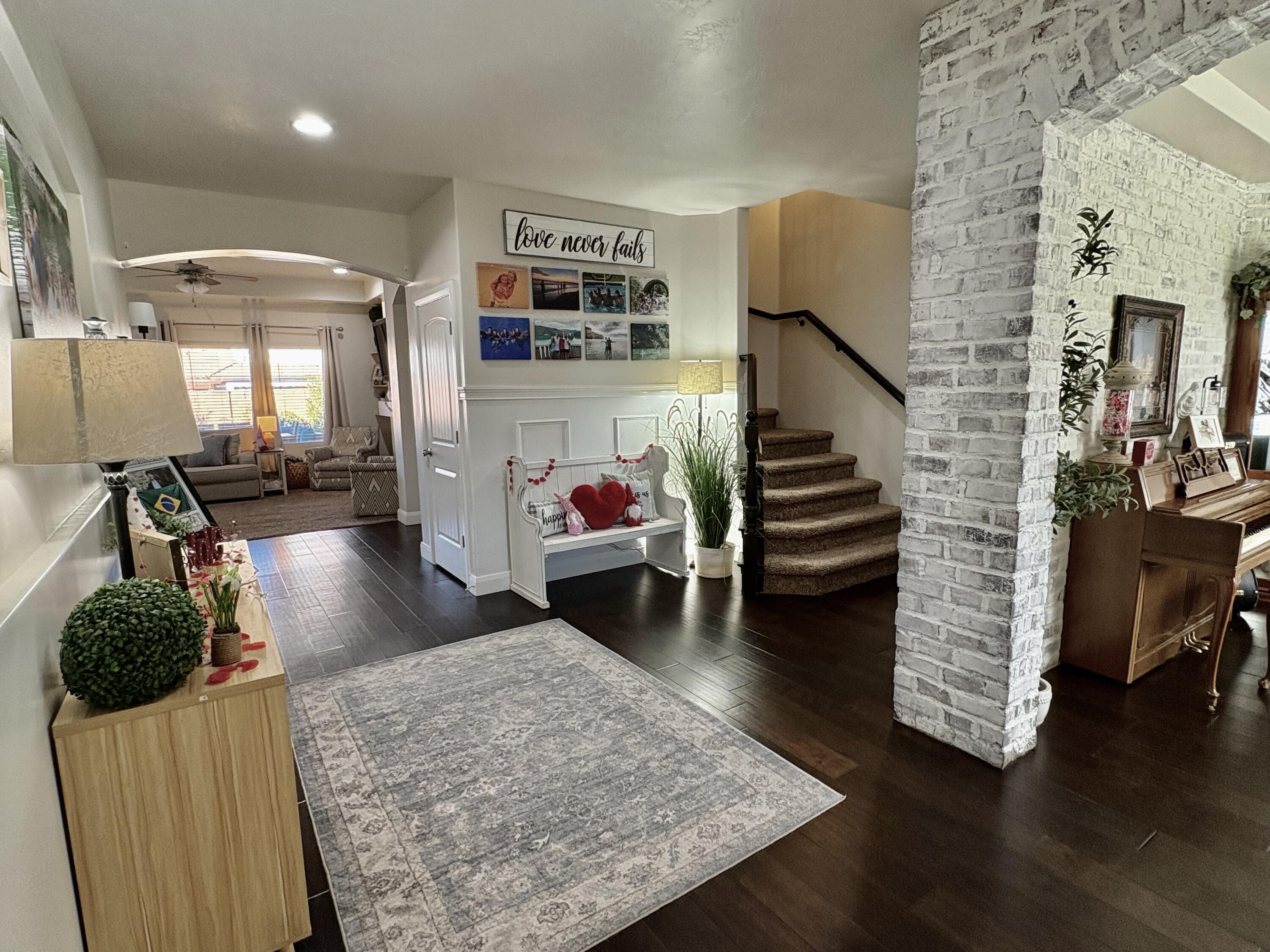 MULBERRY ESTATES - Residential