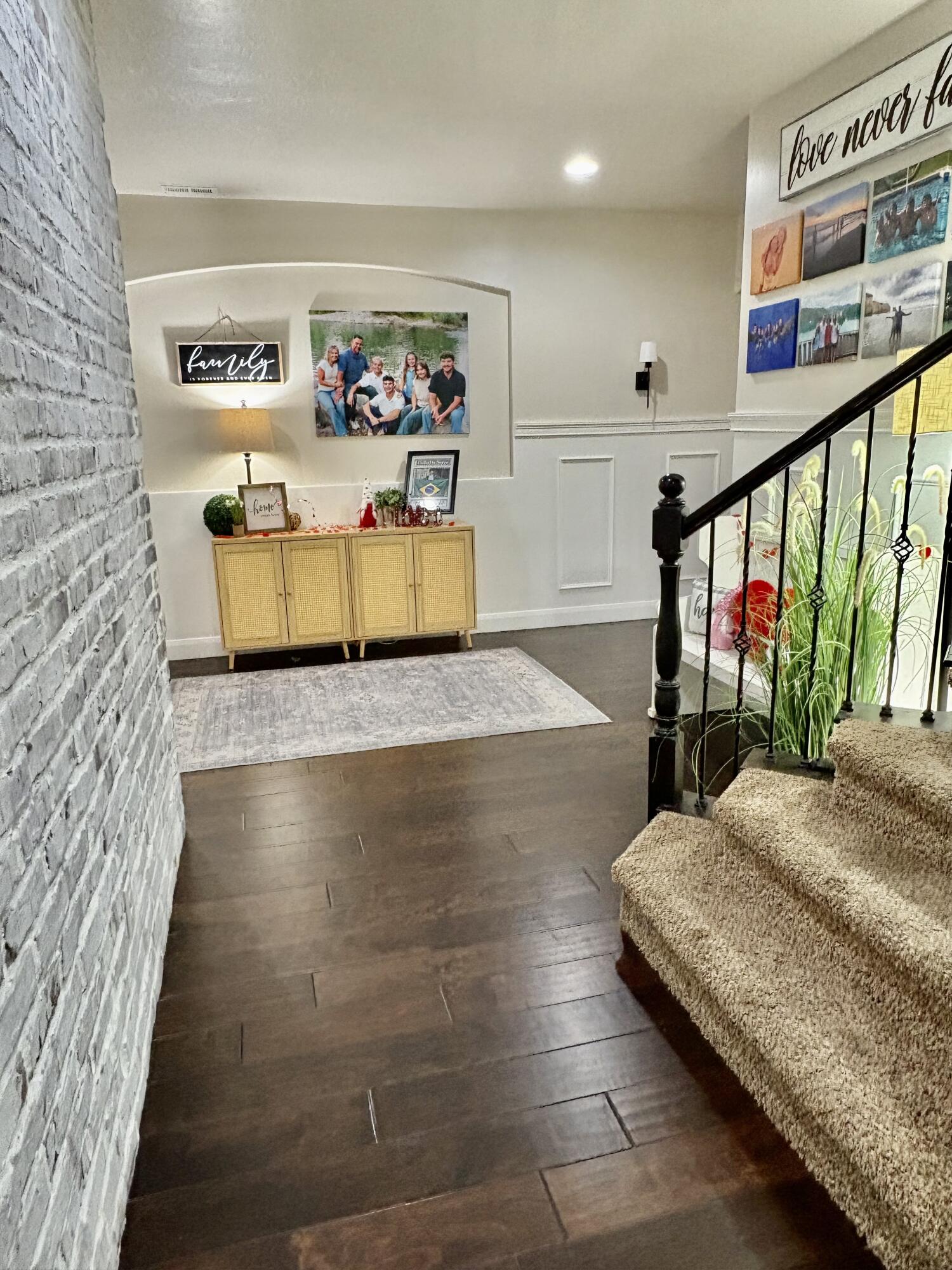 MULBERRY ESTATES - Residential