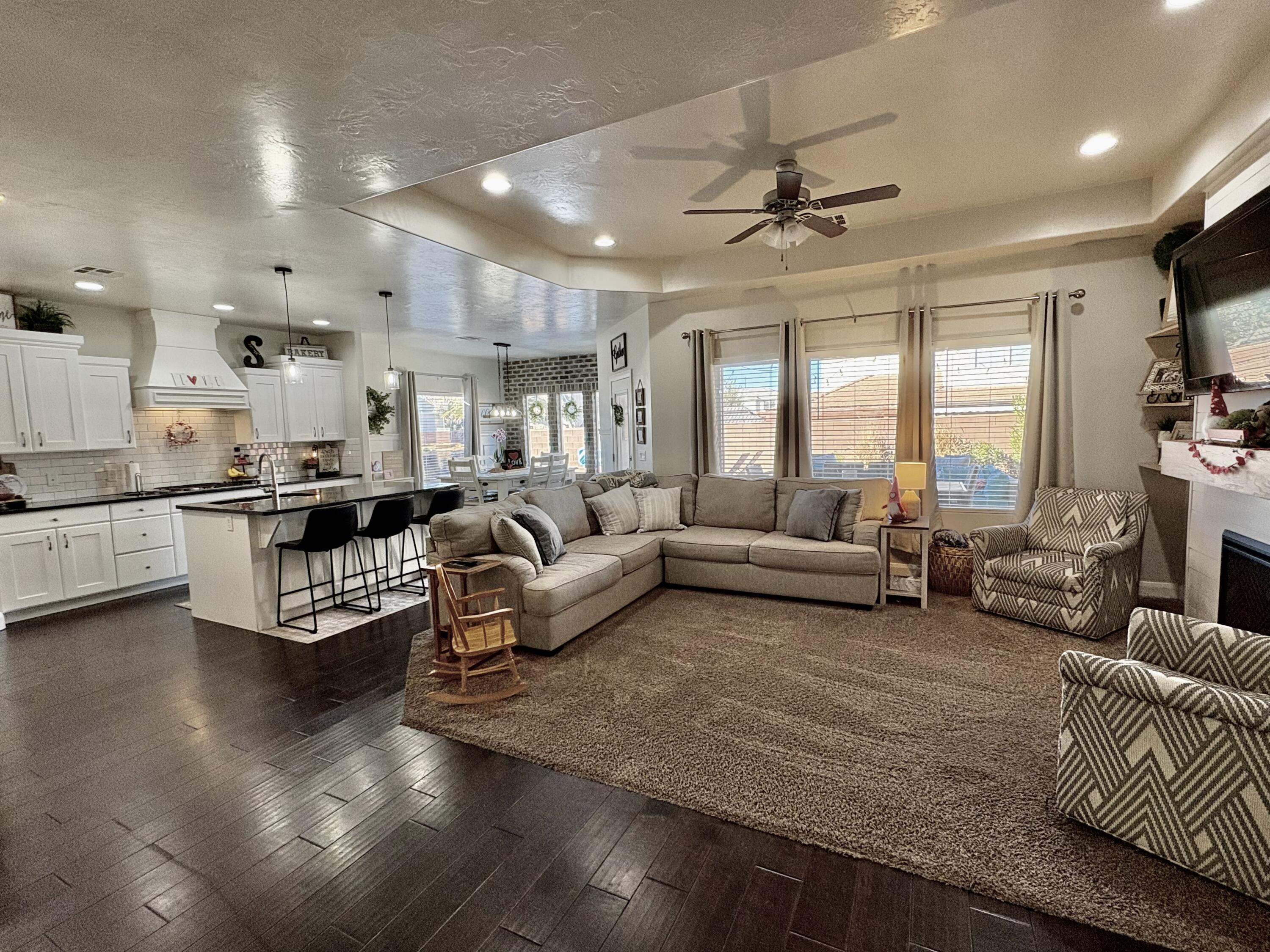 MULBERRY ESTATES - Residential