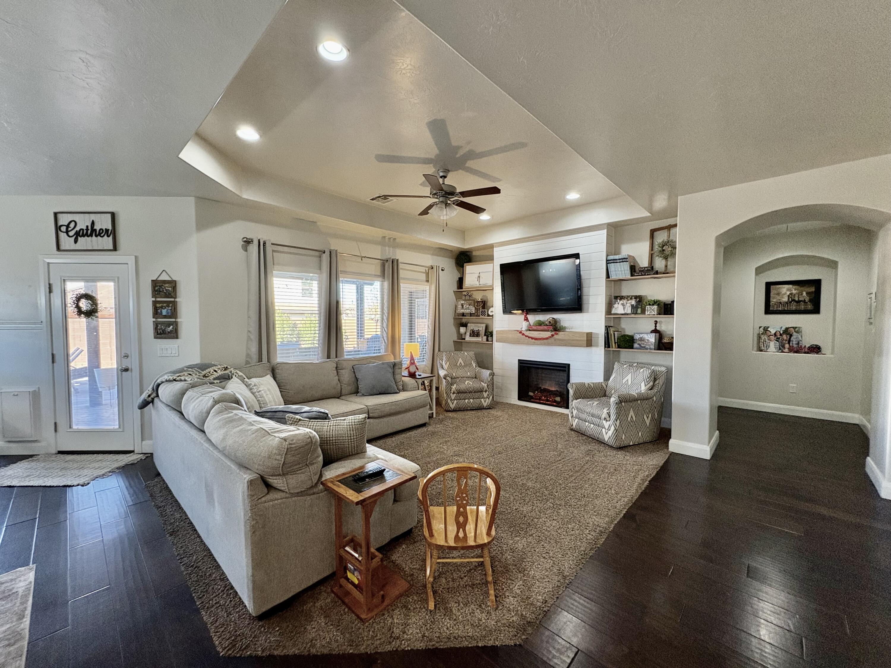 MULBERRY ESTATES - Residential