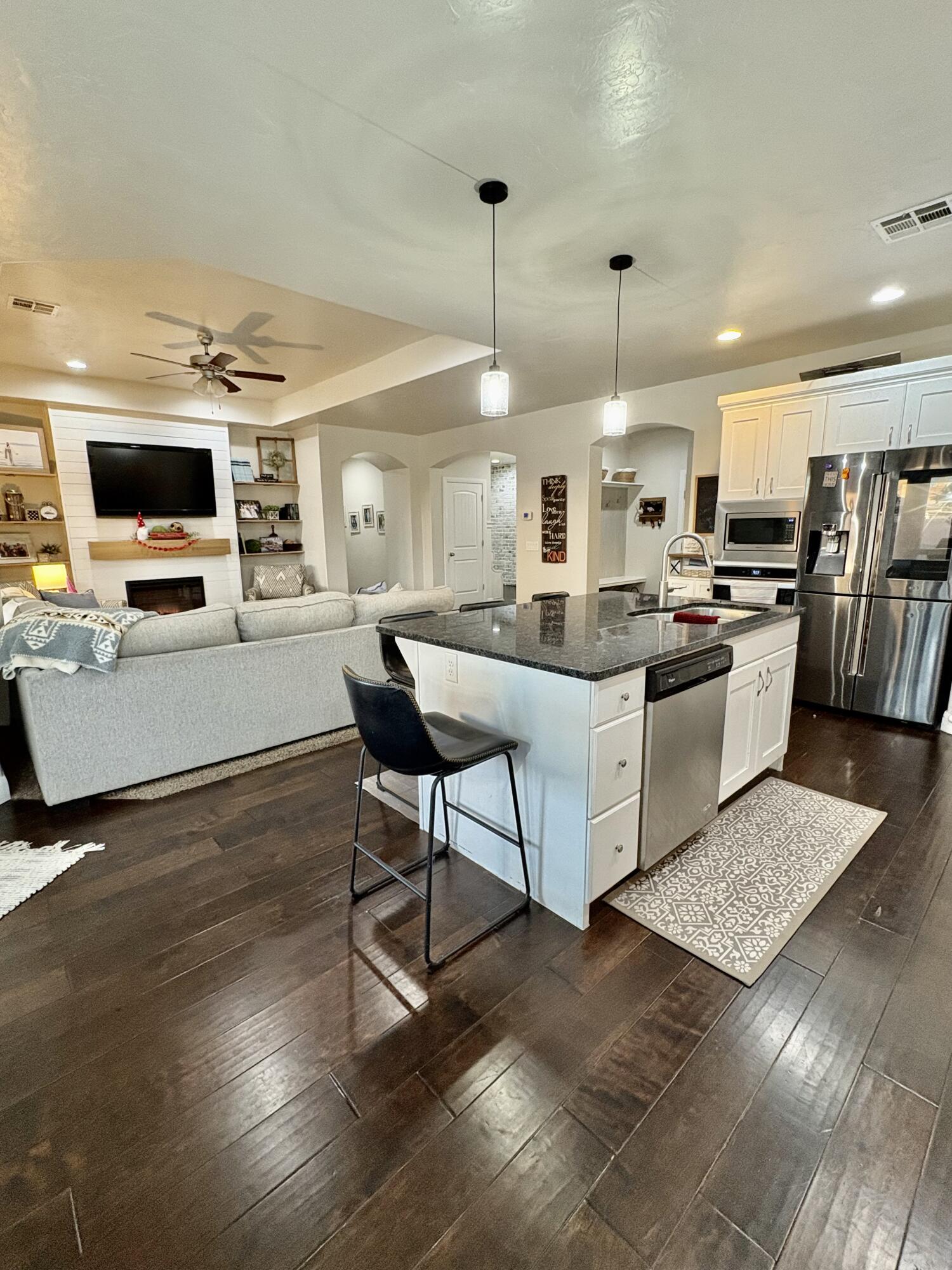 MULBERRY ESTATES - Residential