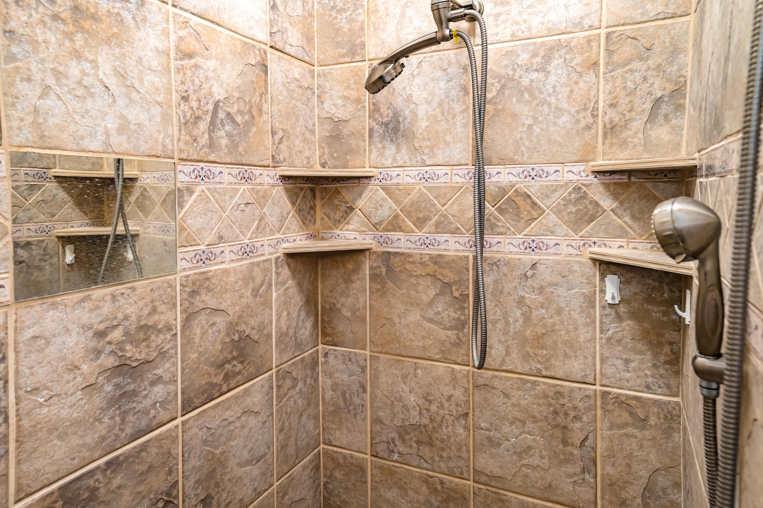 Washington, Utah 84780, United States, 4 Bedrooms Bedrooms, ,3 BathroomsBathrooms,Residential,Active,2633