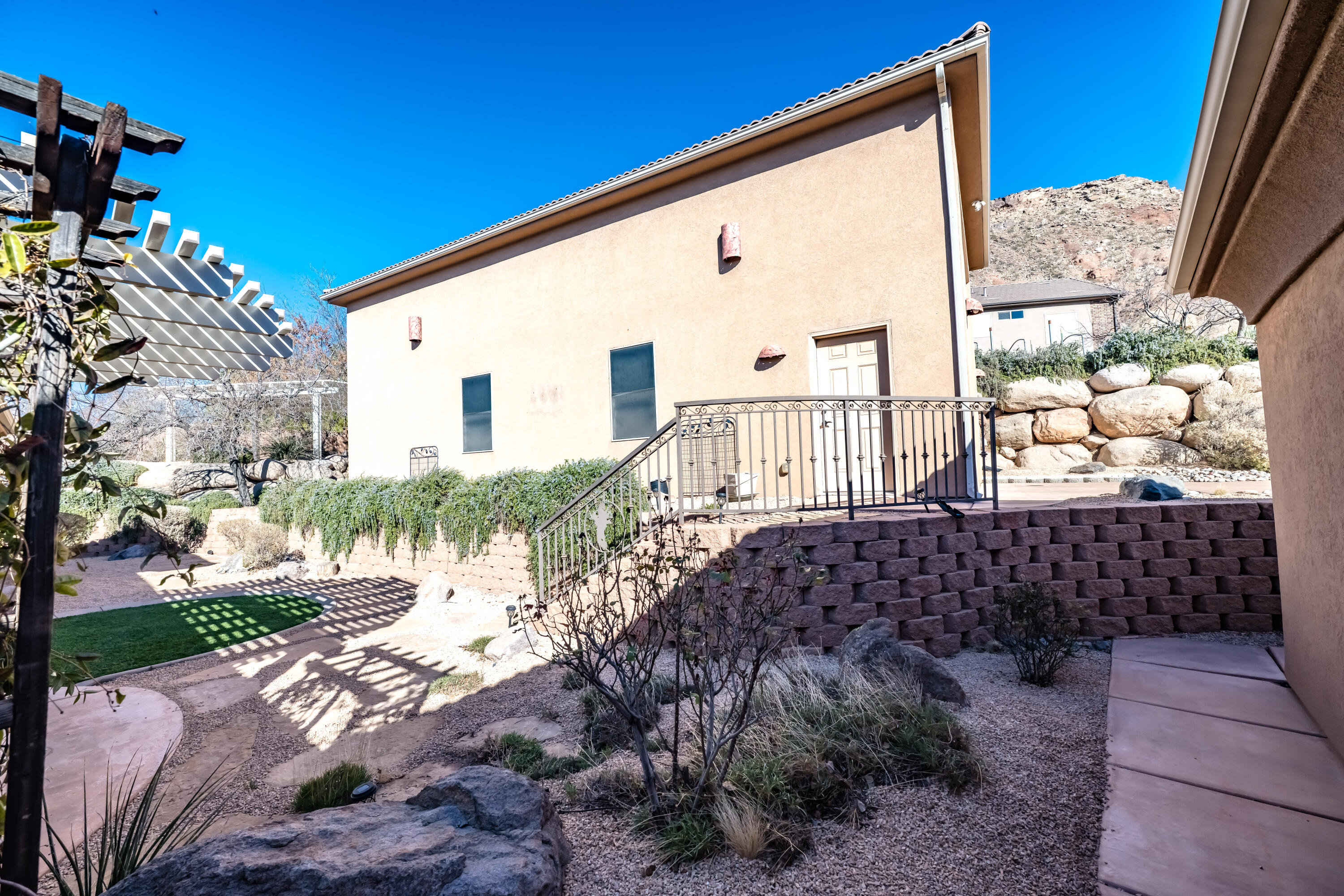 Washington, Utah 84780, United States, 4 Bedrooms Bedrooms, ,3 BathroomsBathrooms,Residential,Active,2633