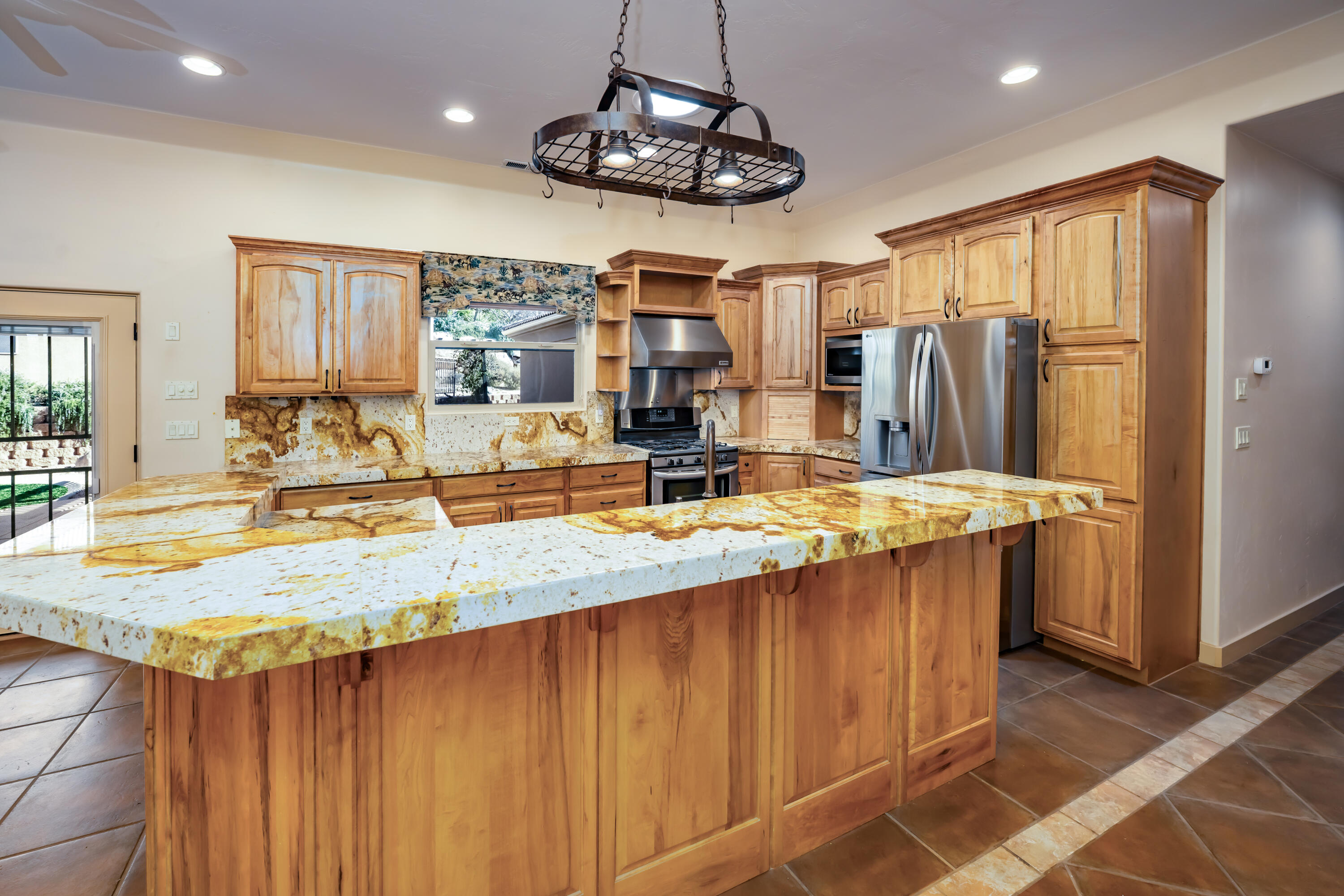 Washington, Utah 84780, United States, 4 Bedrooms Bedrooms, ,3 BathroomsBathrooms,Residential,Active,2633