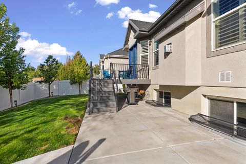 Tiny photo for 2167 W Amber Blossom Way, South Jordan, UT 84095 (MLS # 25-265622)