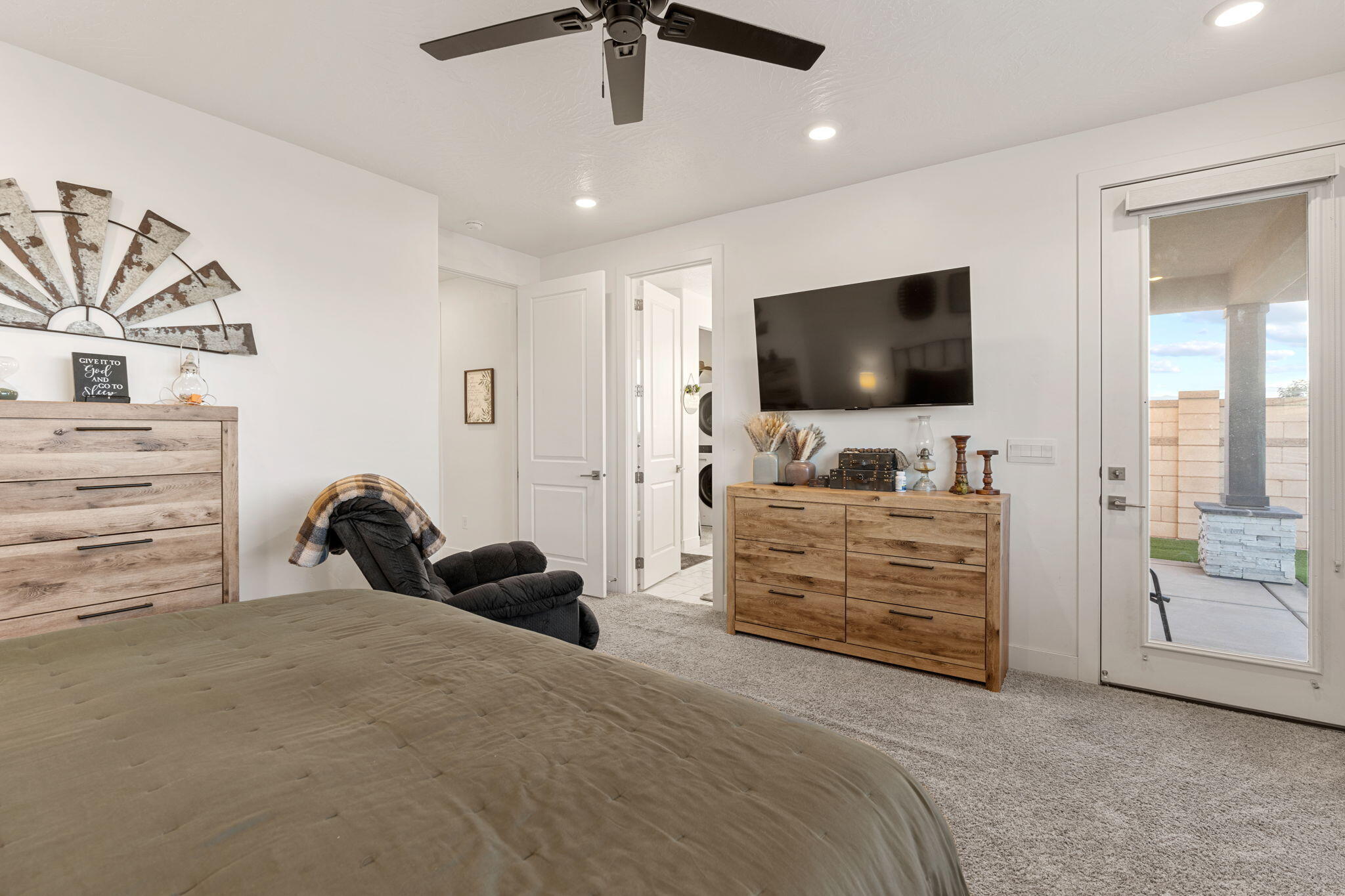 SAGE HAVEN - Residential