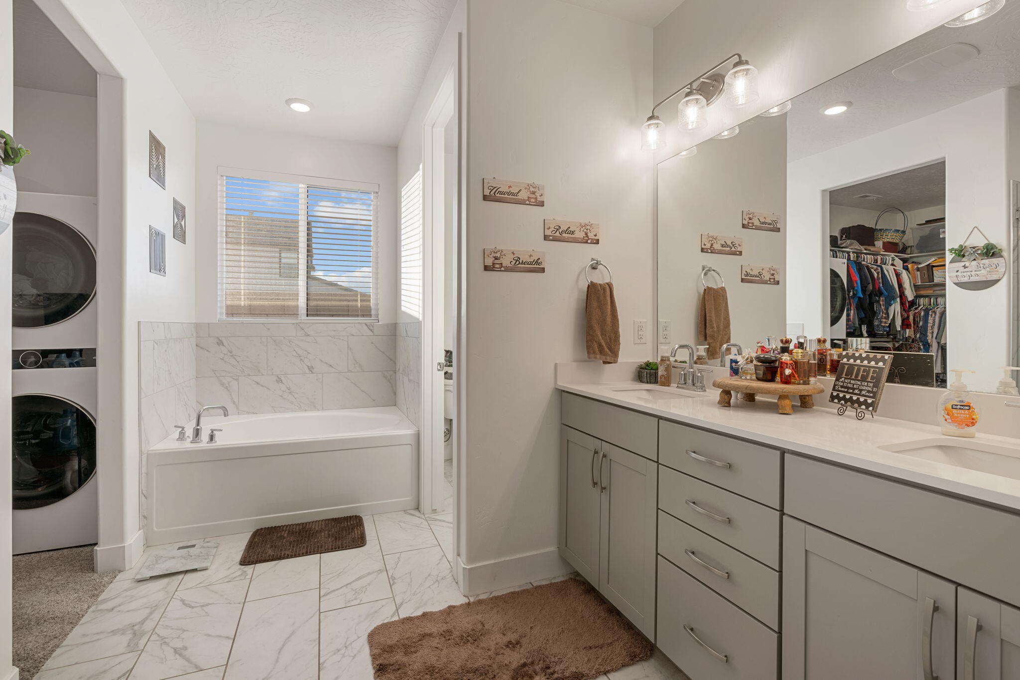 SAGE HAVEN - Residential