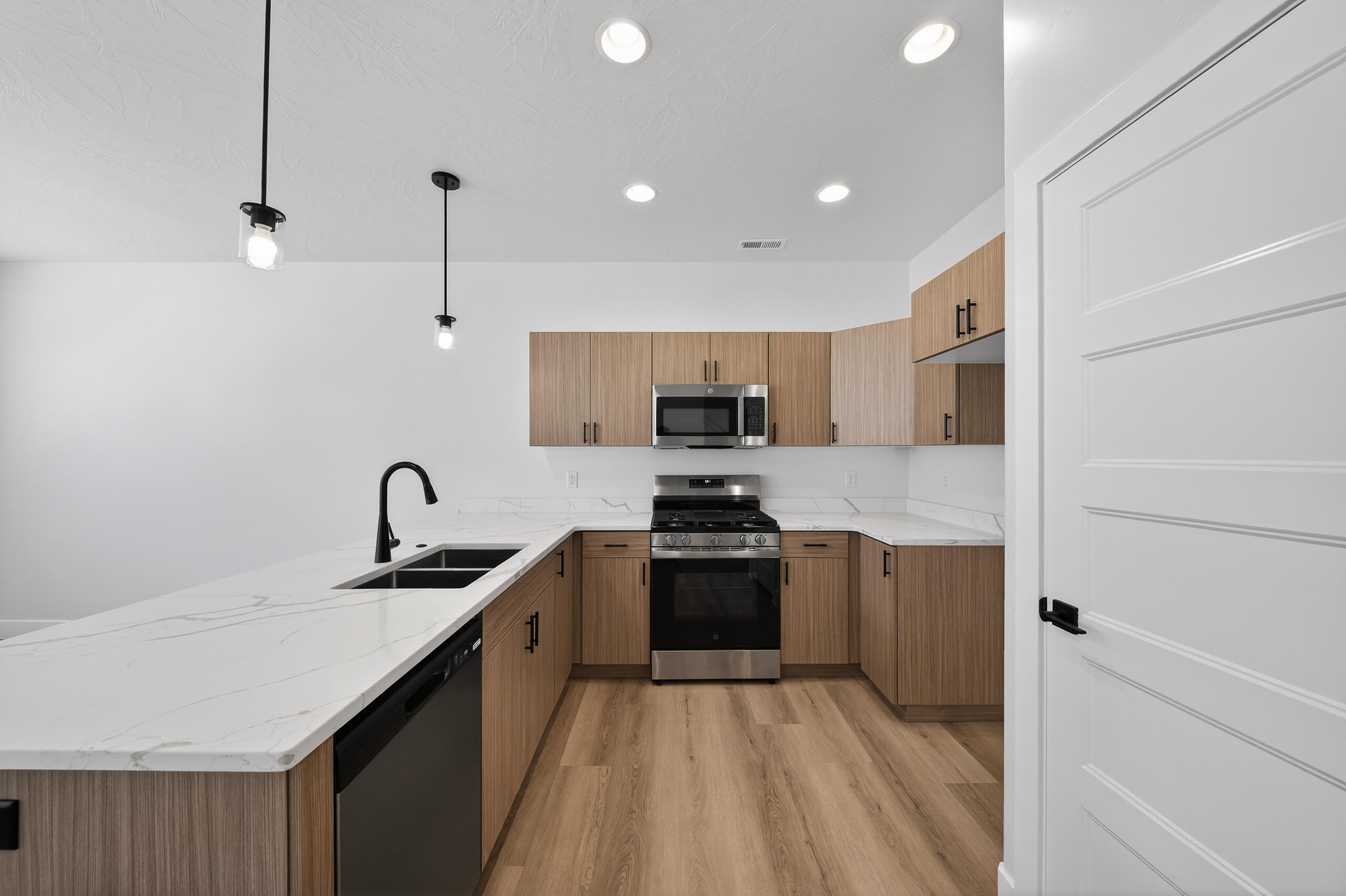 SOUTH DESERT PD - Residential