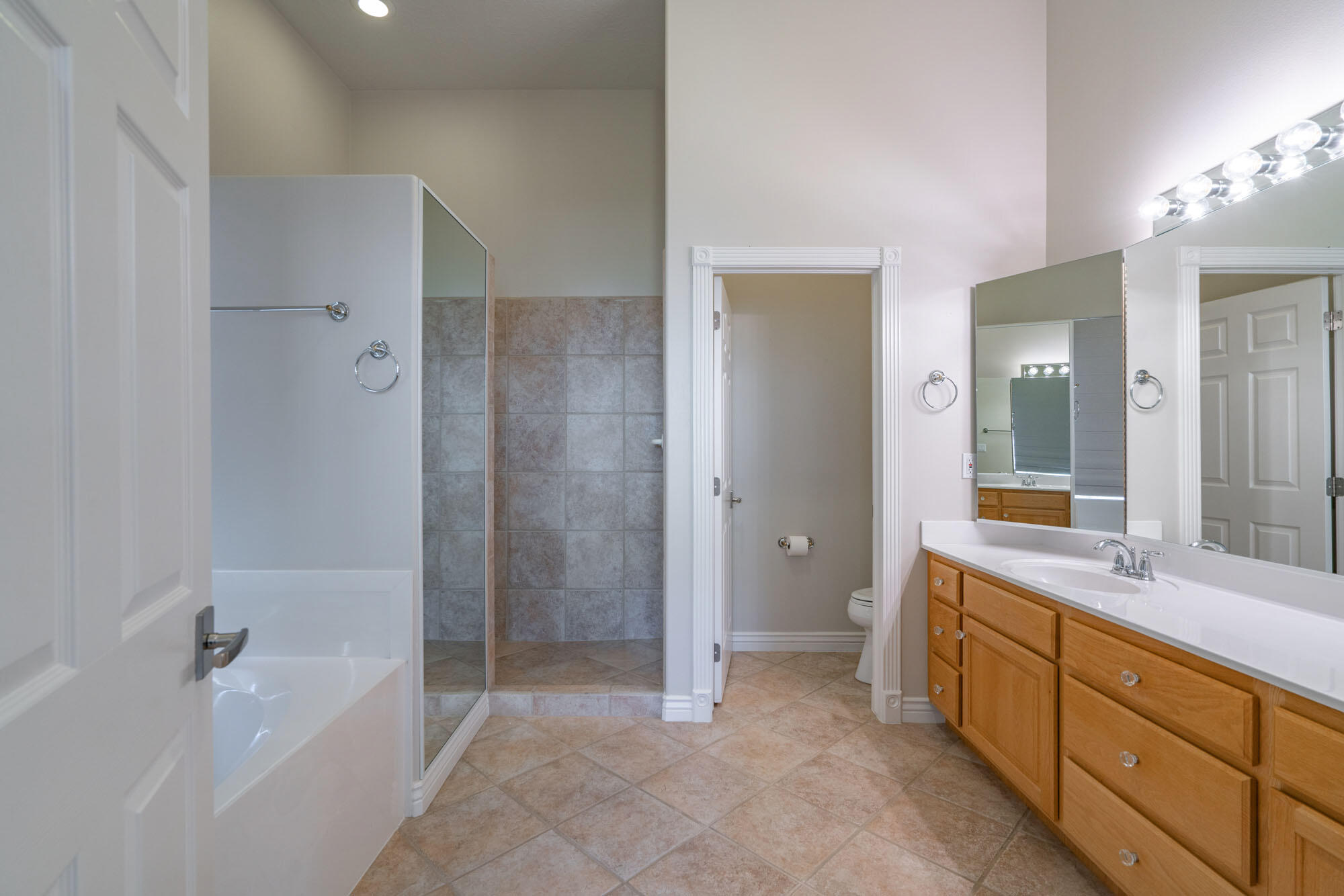 SHADOW MOUNTAIN - Residential
