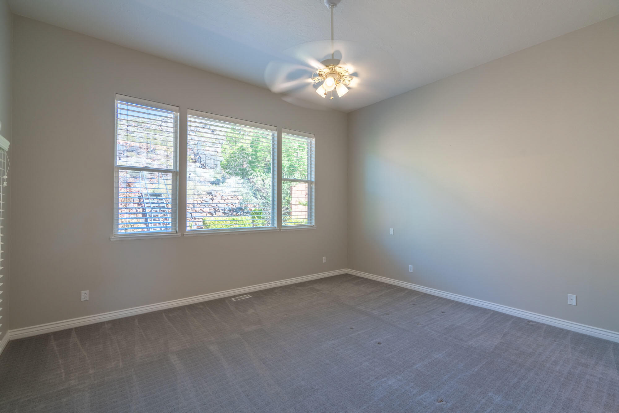 SHADOW MOUNTAIN - Residential