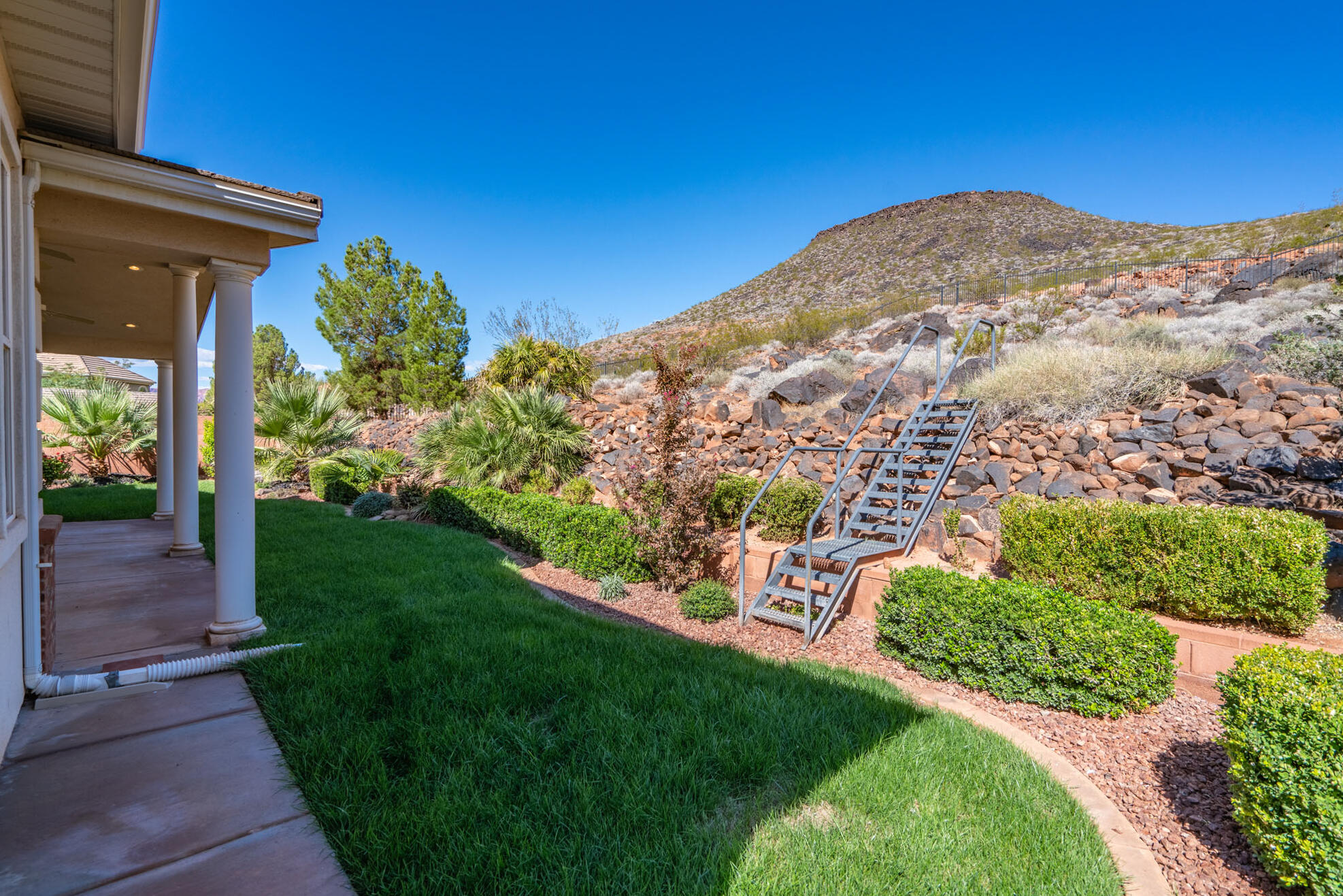 SHADOW MOUNTAIN - Residential