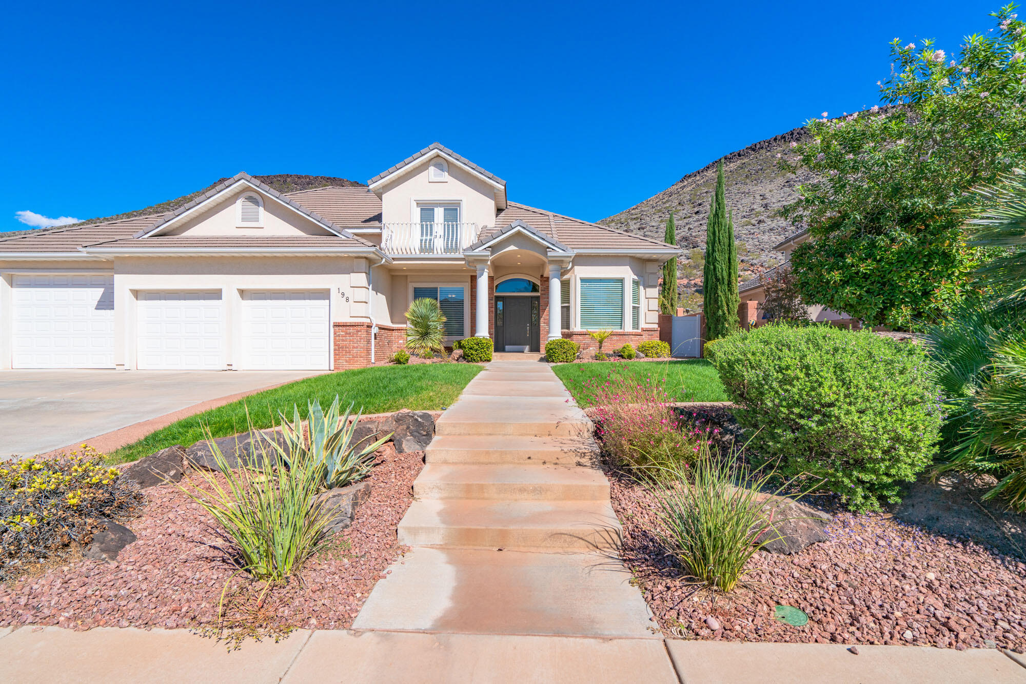 SHADOW MOUNTAIN - Residential