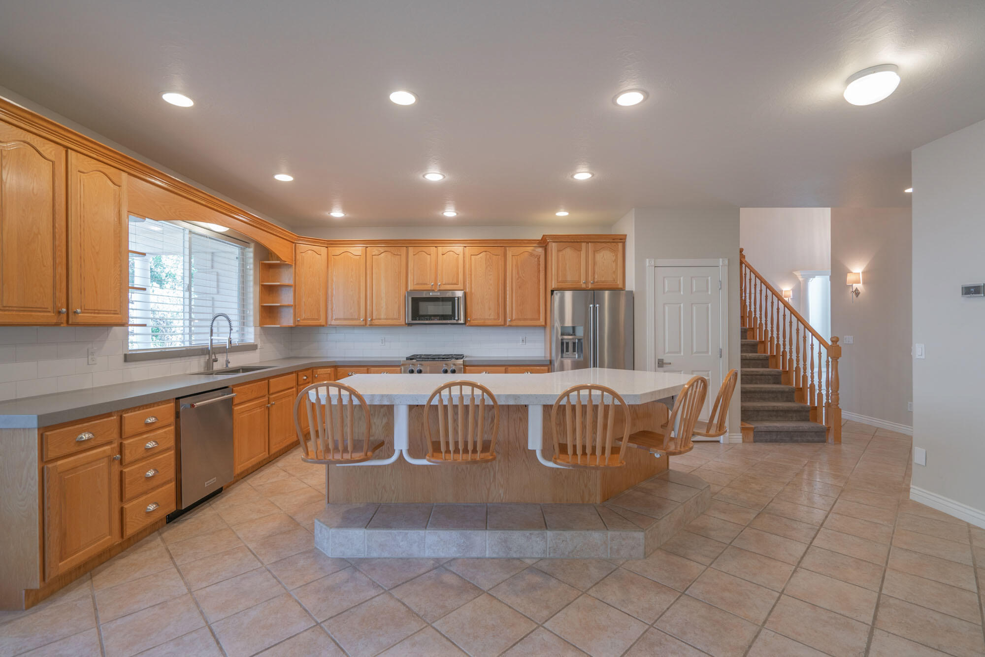 SHADOW MOUNTAIN - Residential