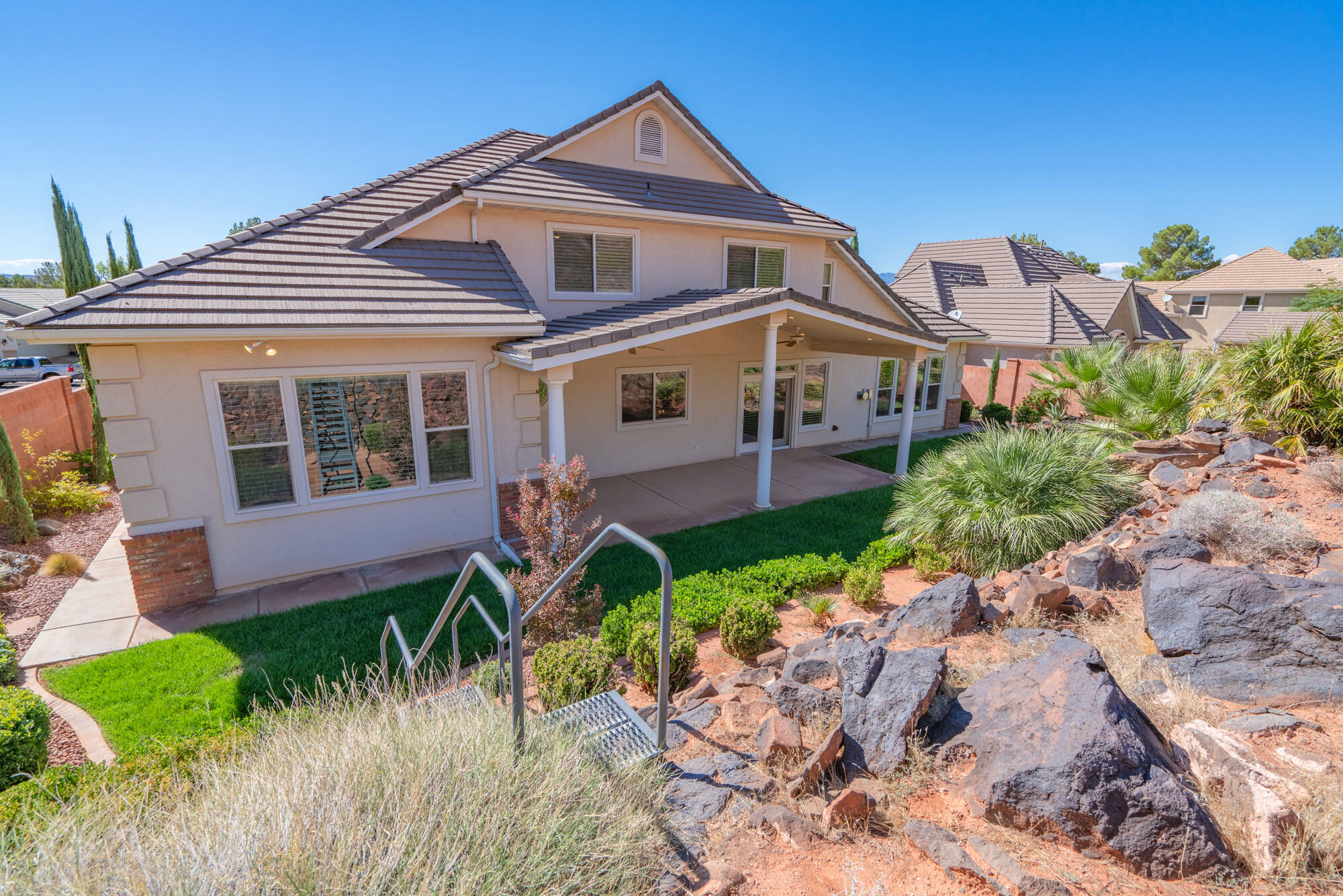 SHADOW MOUNTAIN - Residential