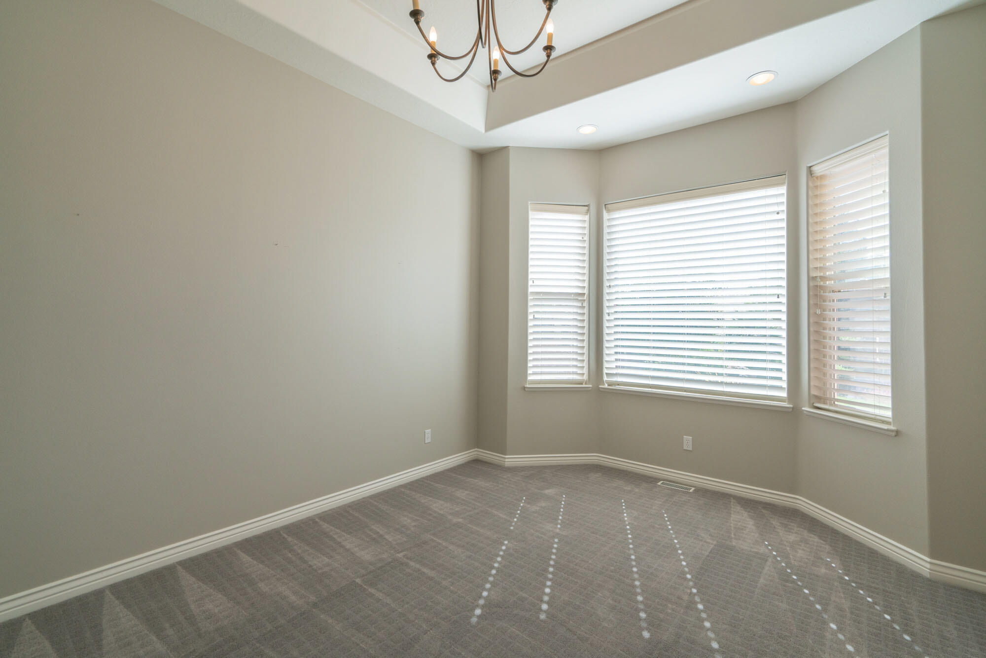 SHADOW MOUNTAIN - Residential