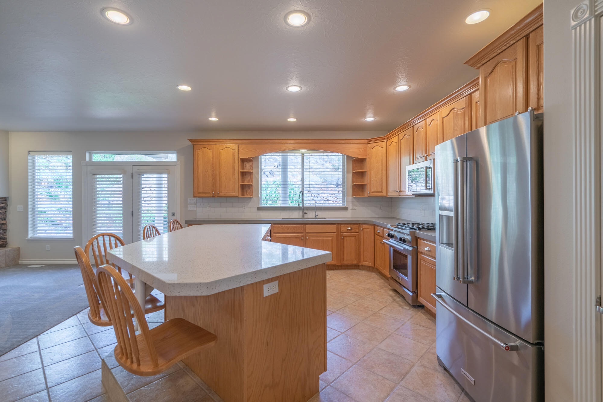 SHADOW MOUNTAIN - Residential