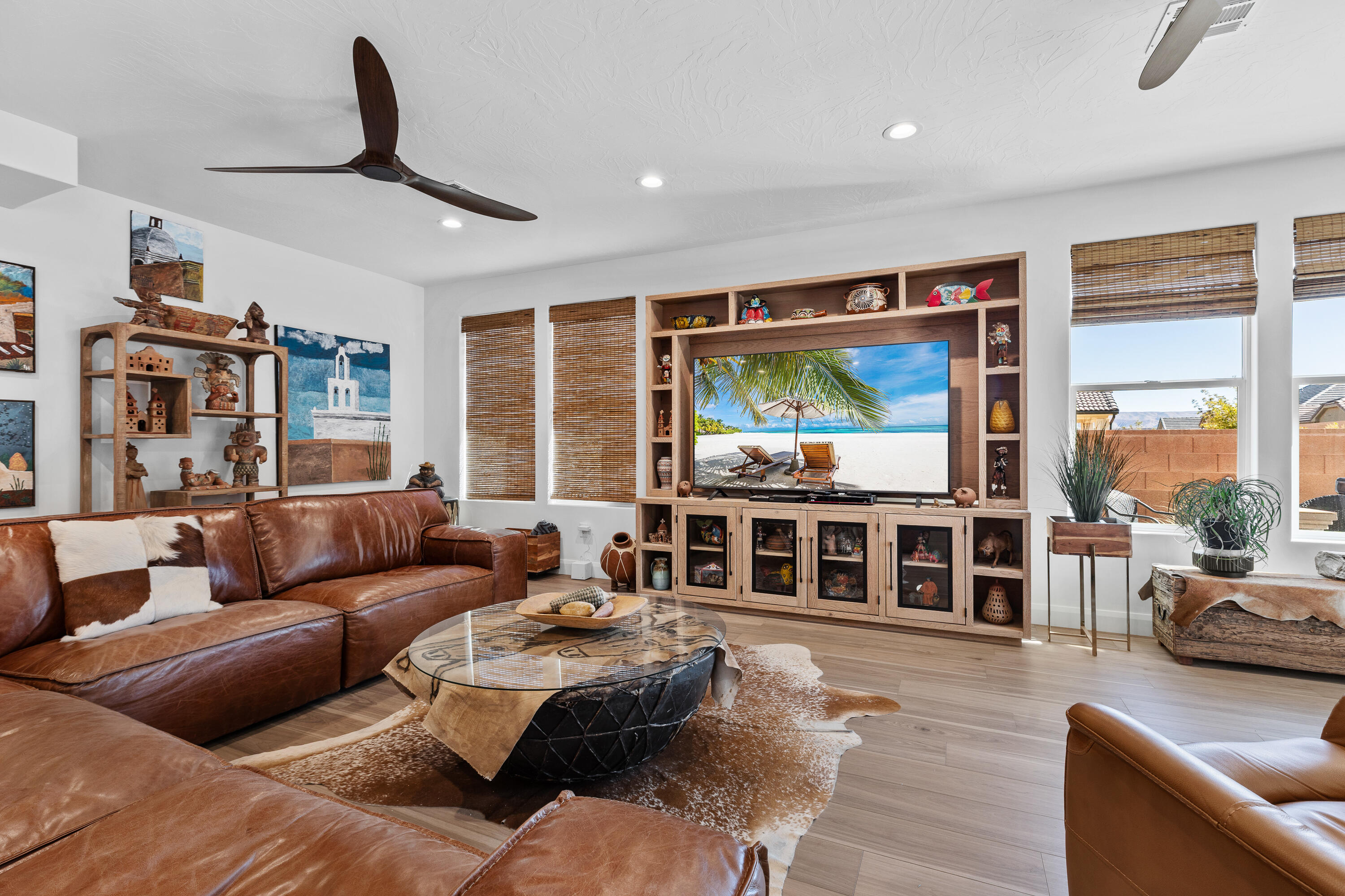 LAKESIDE AT DESERT SANDS - Residential