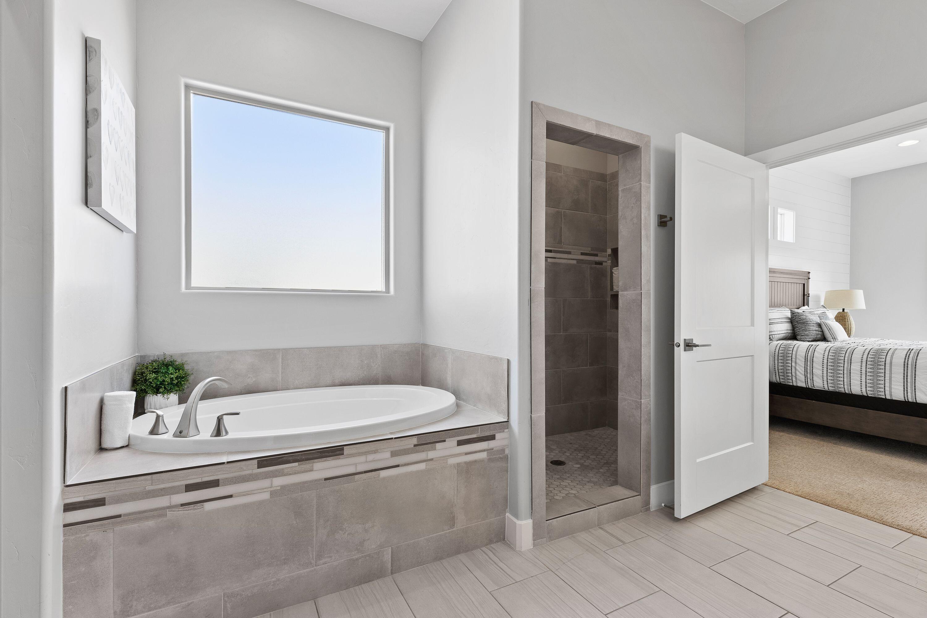 RETREAT AT SAND HOLLOW RESORT - Residential