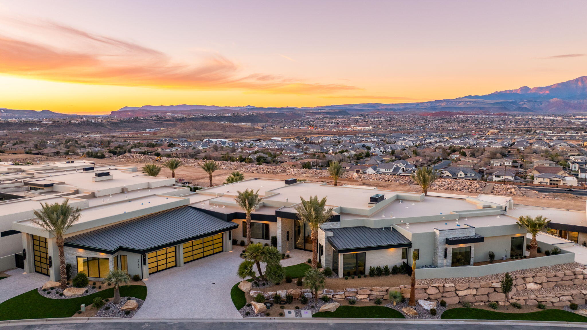 STONE CLIFF - Residential
