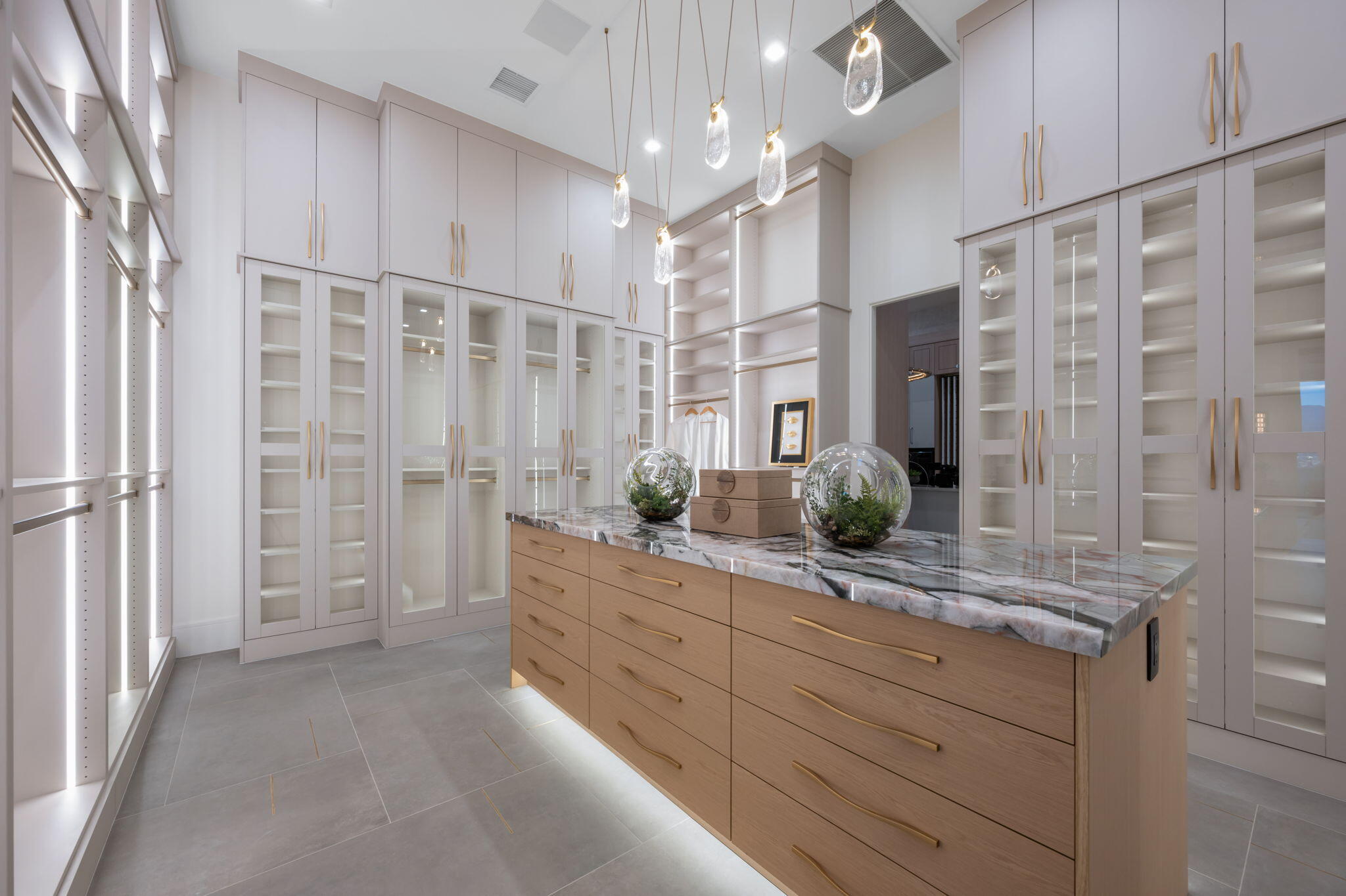 STONE CLIFF - Residential