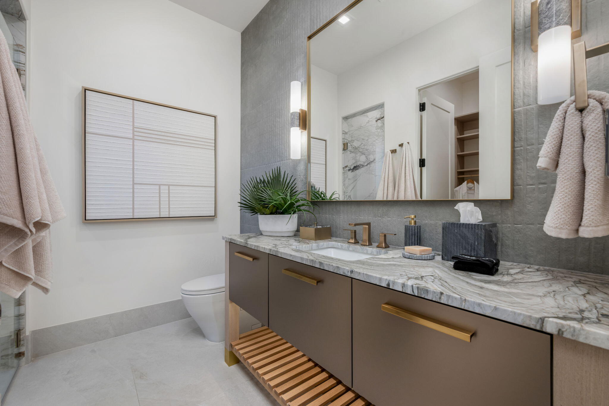 STONE CLIFF - Residential
