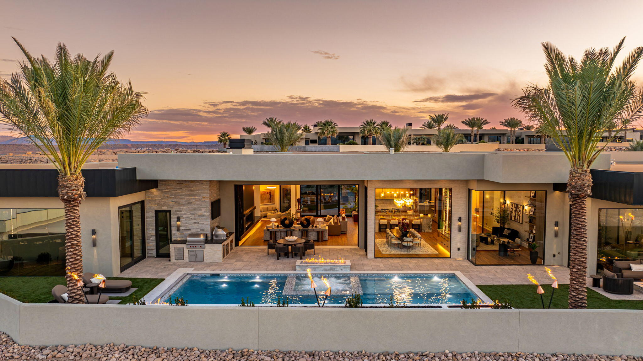 STONE CLIFF - Residential