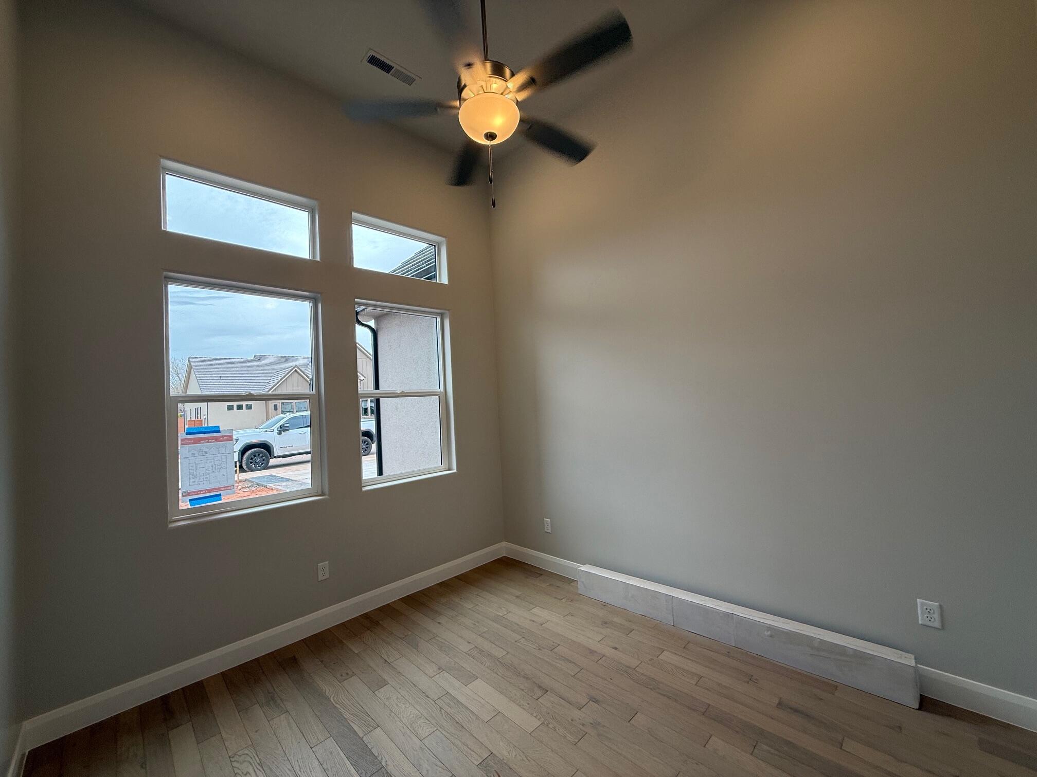 ONYX CANYON - Residential