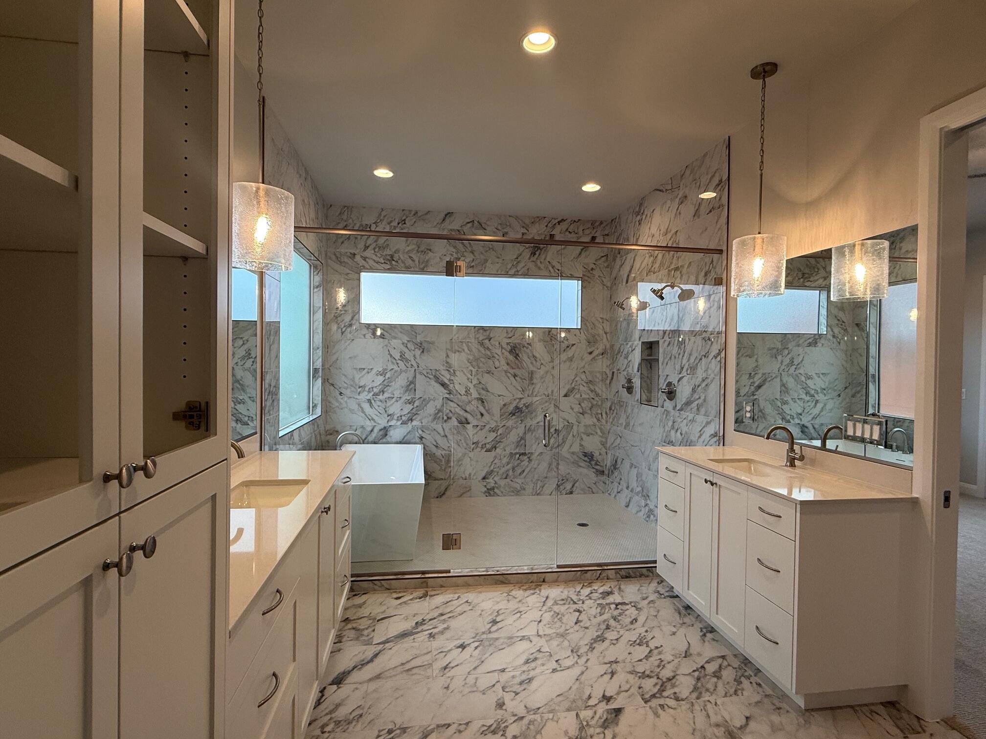 ONYX CANYON - Residential