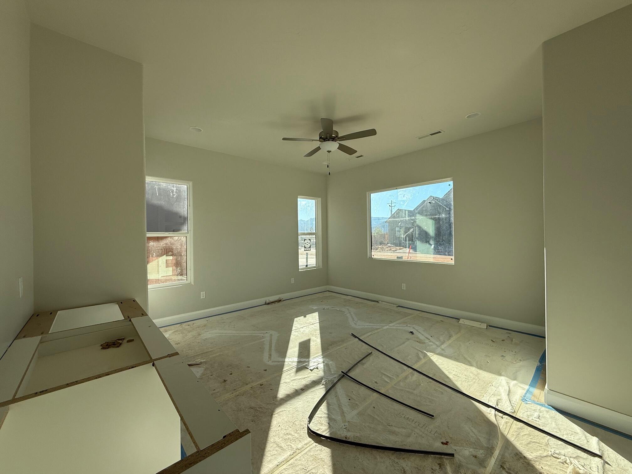 ONYX CANYON - Residential