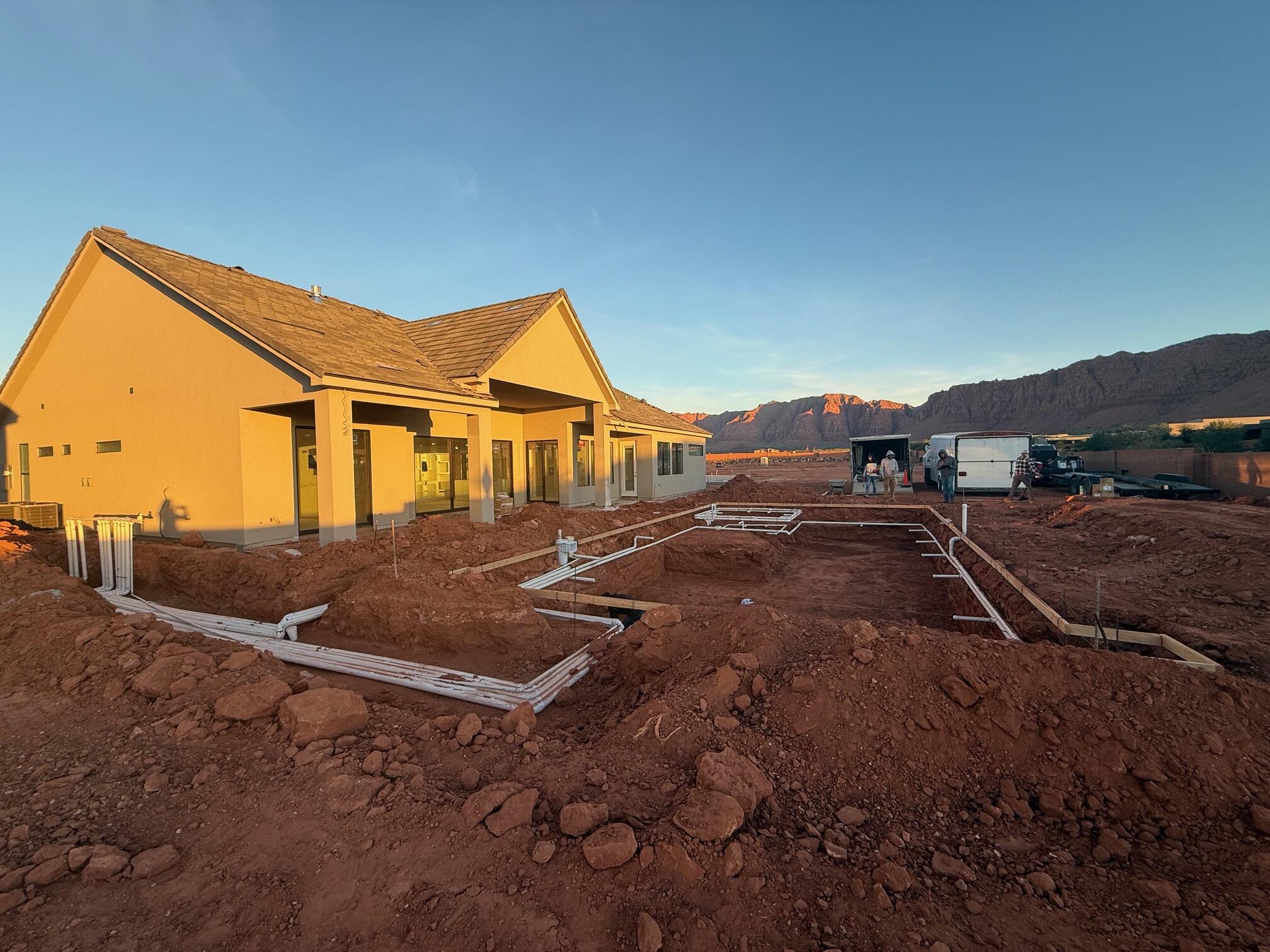 ONYX CANYON - Residential