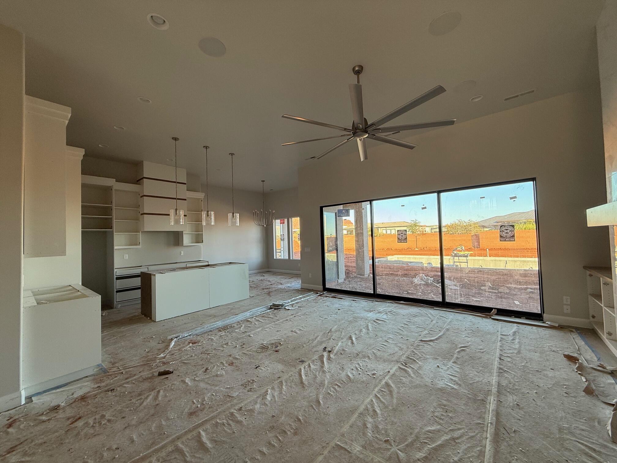 ONYX CANYON - Residential