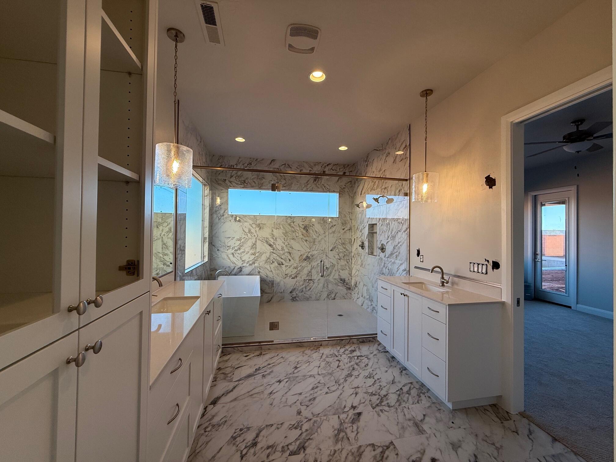 ONYX CANYON - Residential