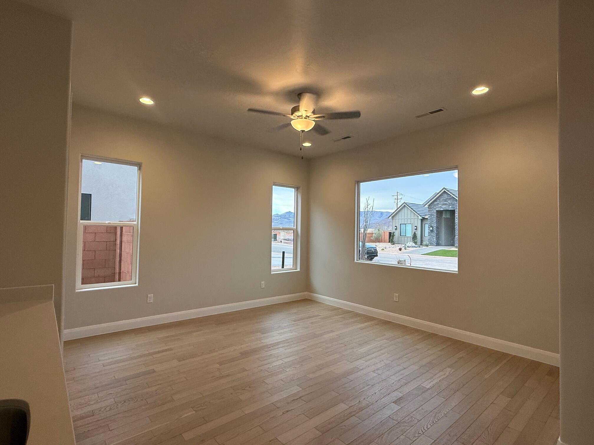 ONYX CANYON - Residential